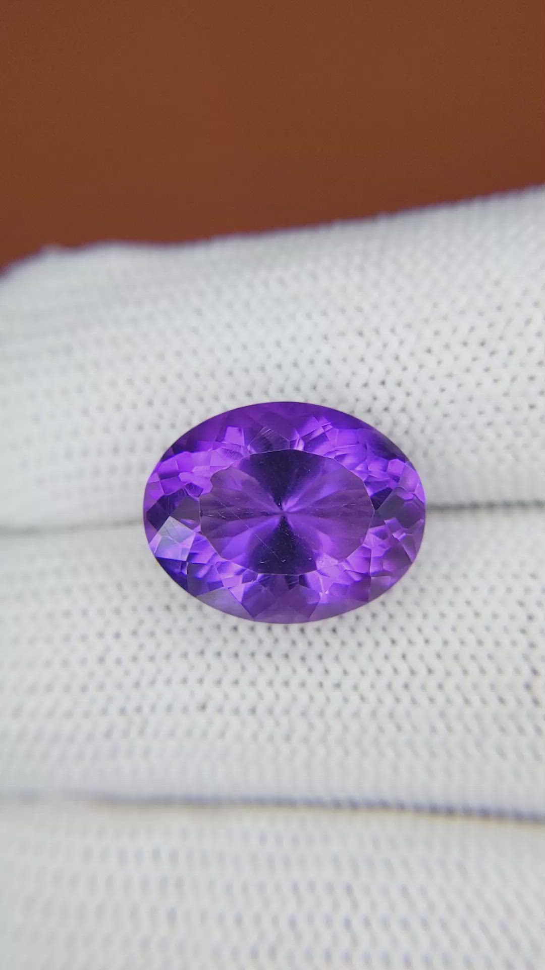 9.18 Ct. Purple Amethyst from Ceylon (Sri Lanka) Size Video