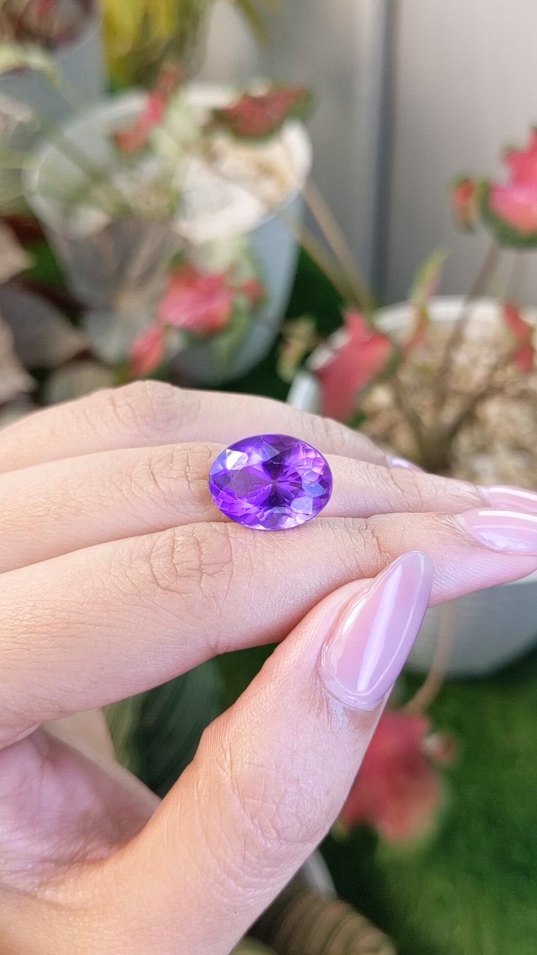 9.30 Ct. Purple Amethyst from Ceylon (Sri Lanka) Size Video