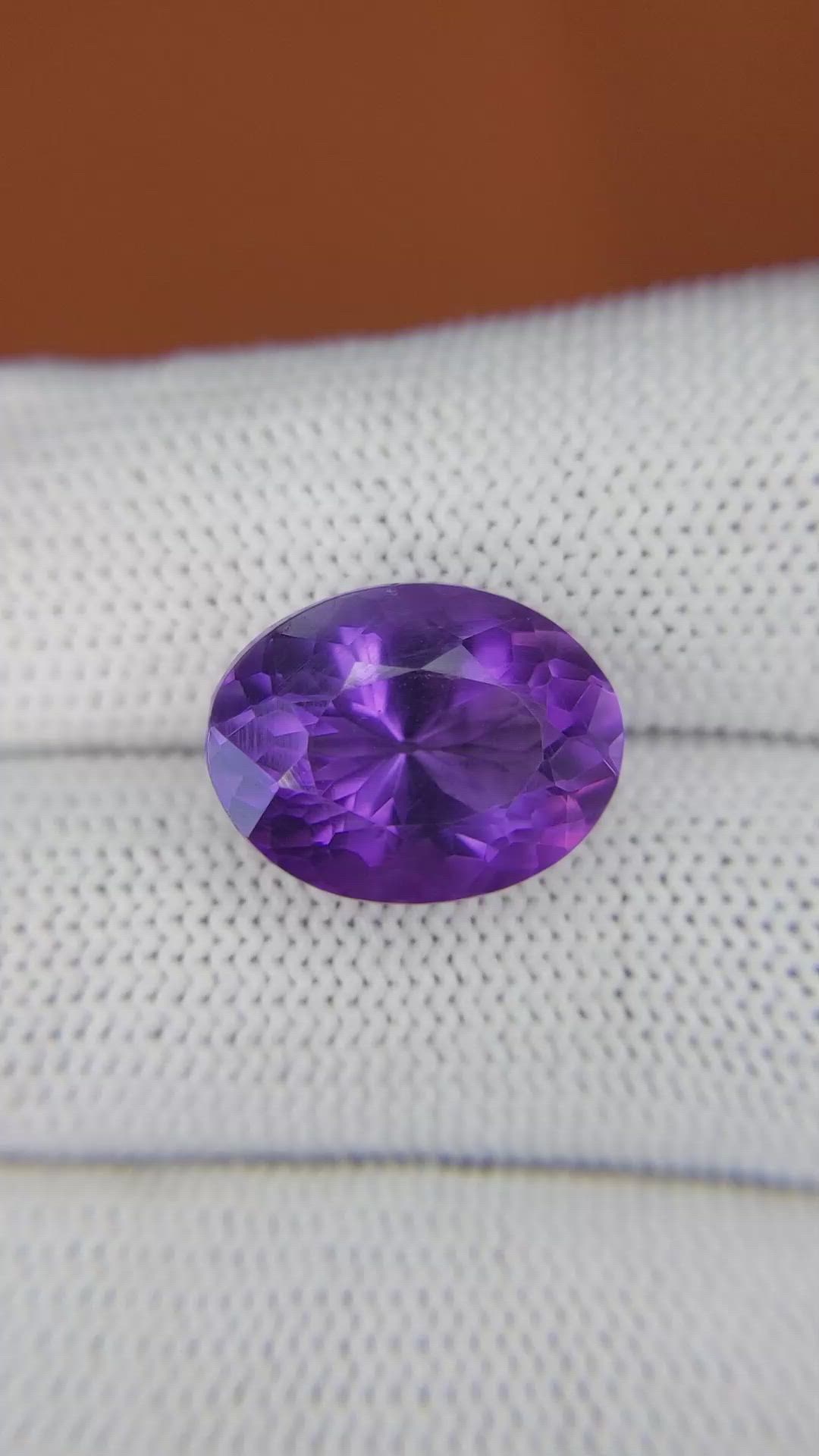 9.30 Ct. Purple Amethyst from Ceylon (Sri Lanka) Size Video