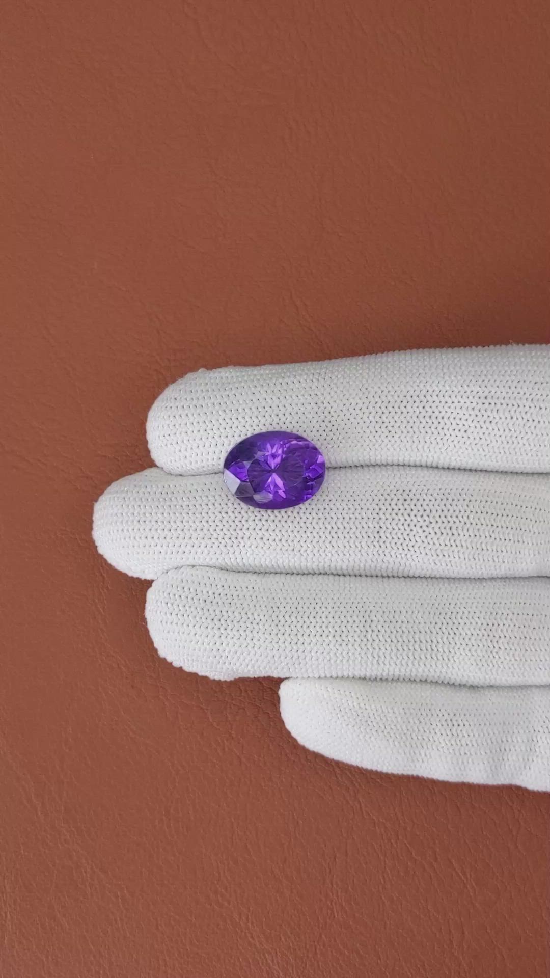 9.30 Ct. Purple Amethyst from Ceylon (Sri Lanka) Size Video