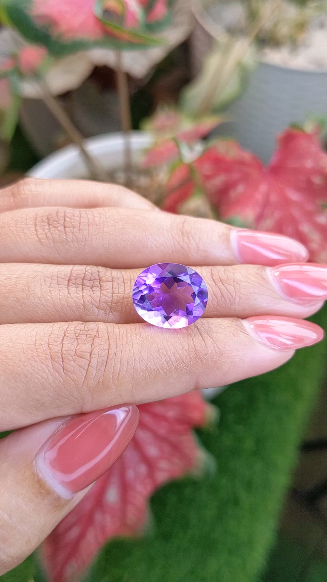 7.78 Ct. Purple Amethyst from Ceylon (Sri Lanka) Size Video
