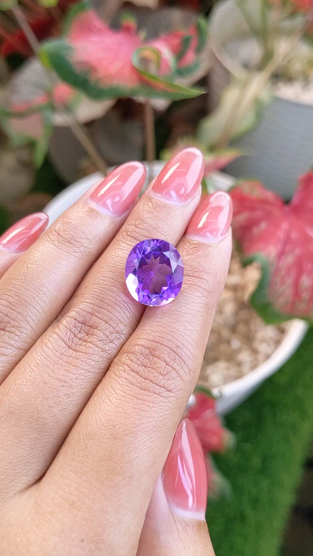 7.78 Ct. Purple Amethyst from Ceylon (Sri Lanka) Size Video