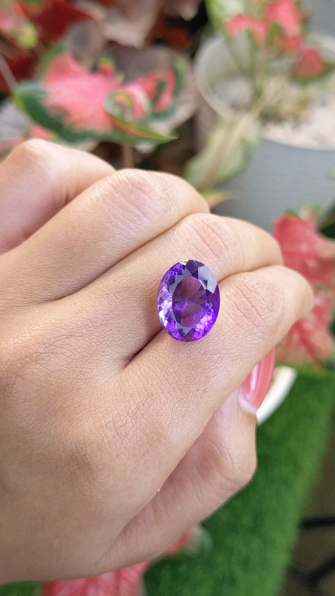 9.38 Ct. Purple Amethyst from Ceylon (Sri Lanka) Size Video