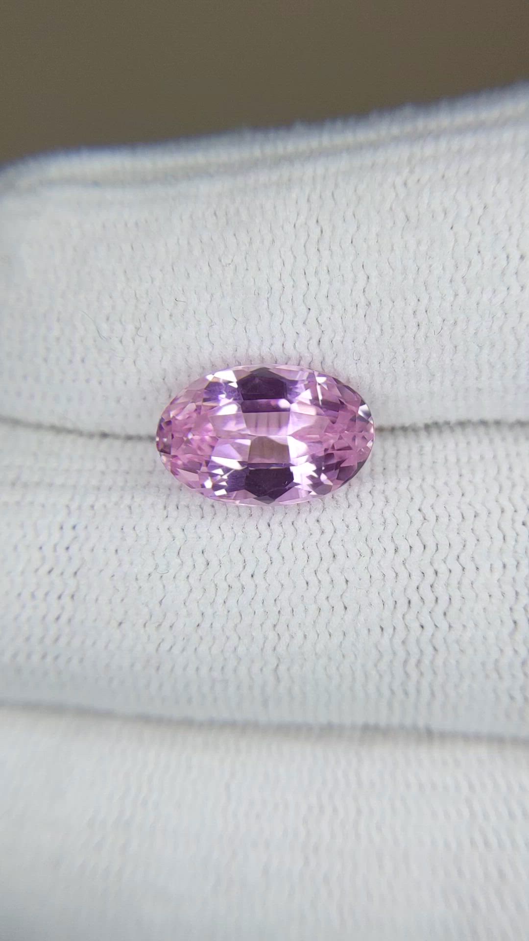 4.16 Ct. Purplish Pink Kunzite from Afghanistan Size Video