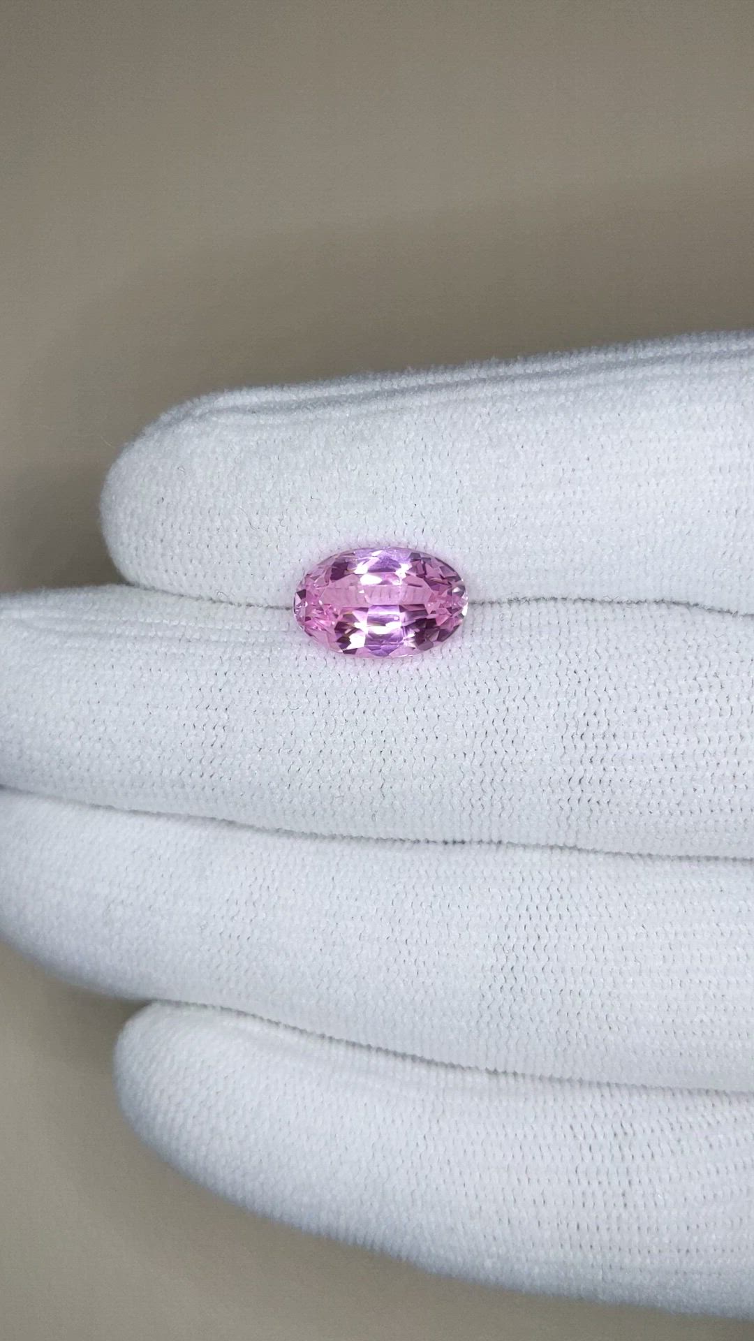 4.16 Ct. Purplish Pink Kunzite from Afghanistan Size Video