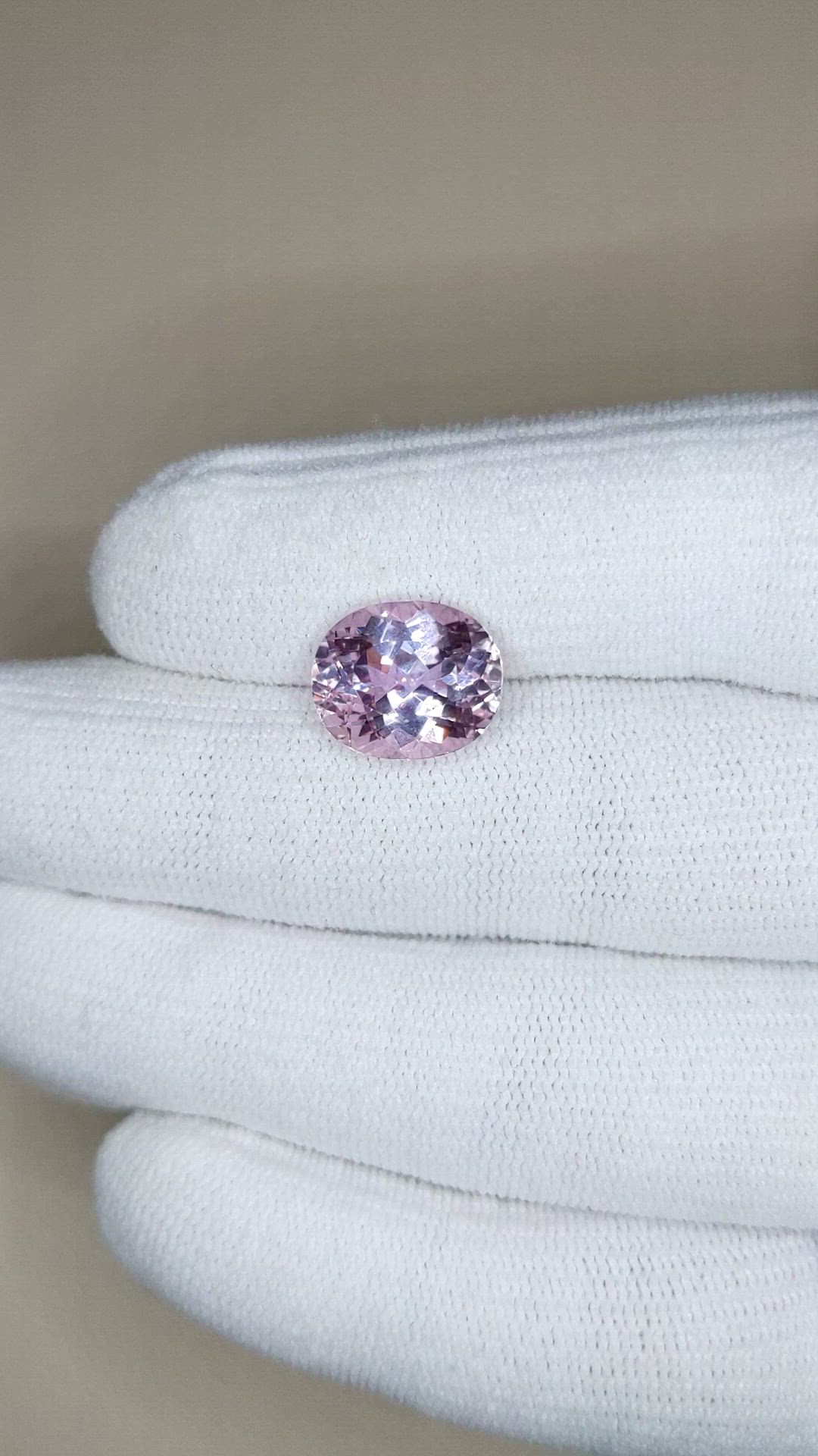 5.73 Ct. Purplish Pink Kunzite from Afghanistan Size Video