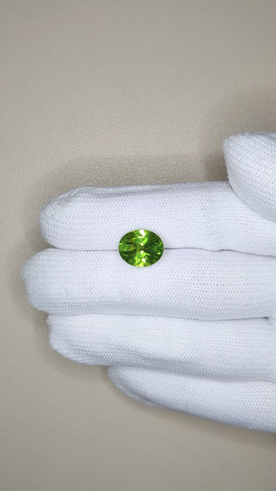 3.25 Ct. Yellowish Green Peridot from Burma (Myanmar) Size Video