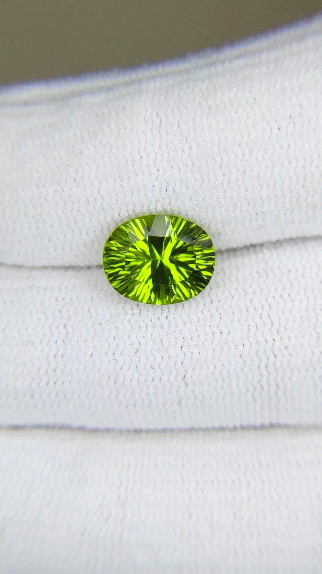 2.86 Ct. Yellowish Green Peridot from Burma (Myanmar) Size Video