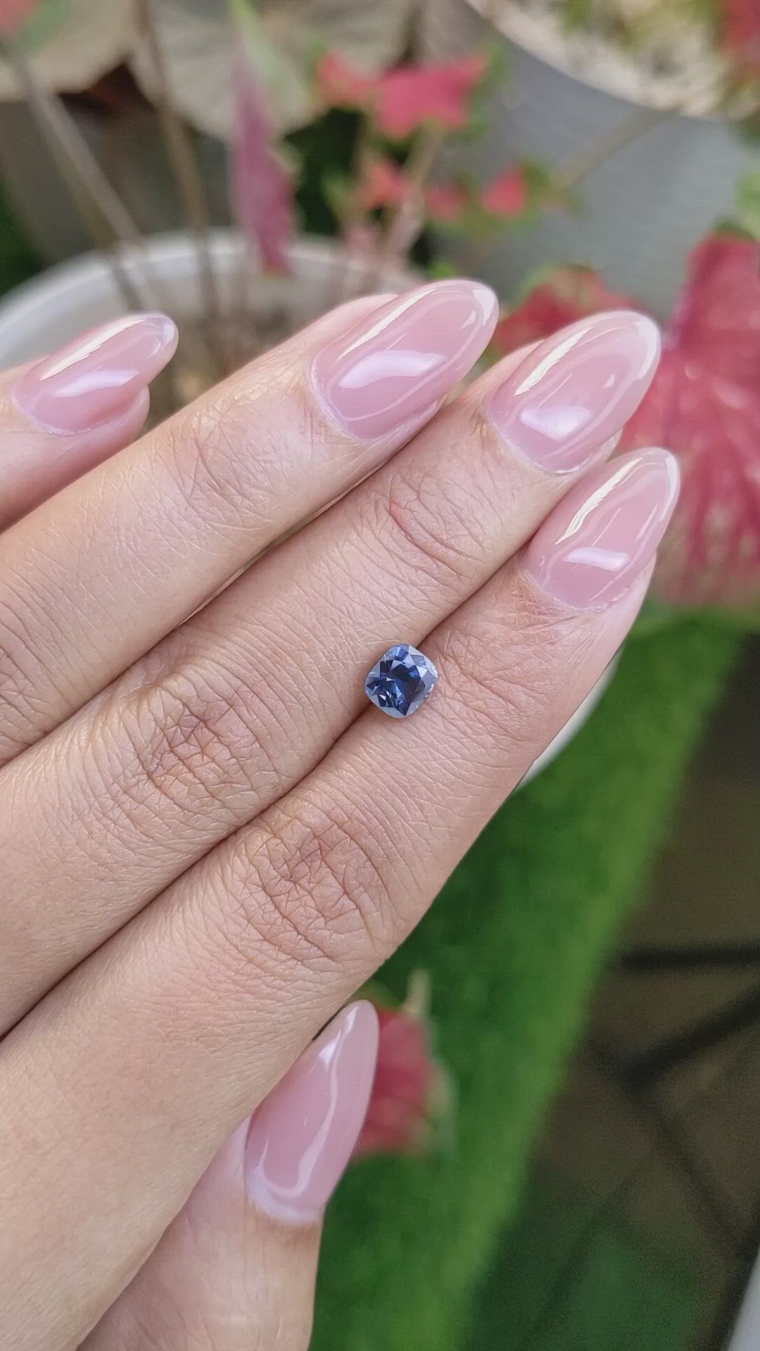 1.00 Ct. Blue Spinel from Ceylon (Sri Lanka) Size Video