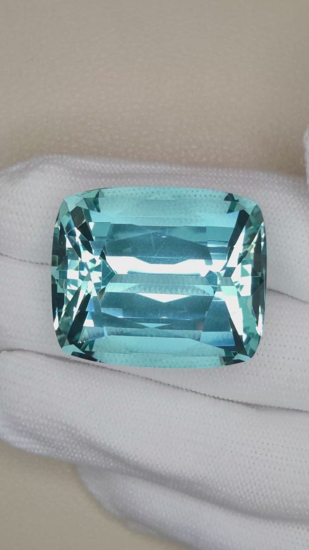 88.20 Ct. Blue Aquamarine from Brazil Size Video