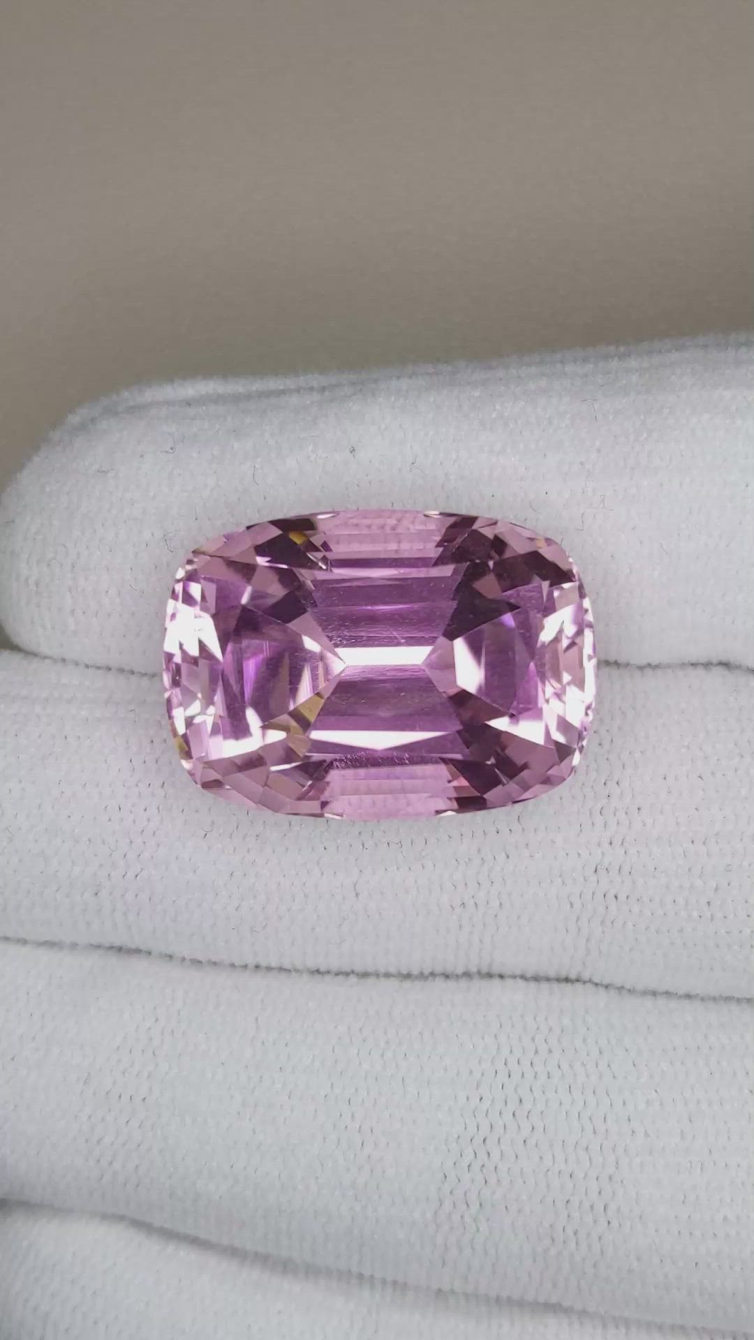 36.30 Ct. Pink Kunzite from Afghanistan Size Video