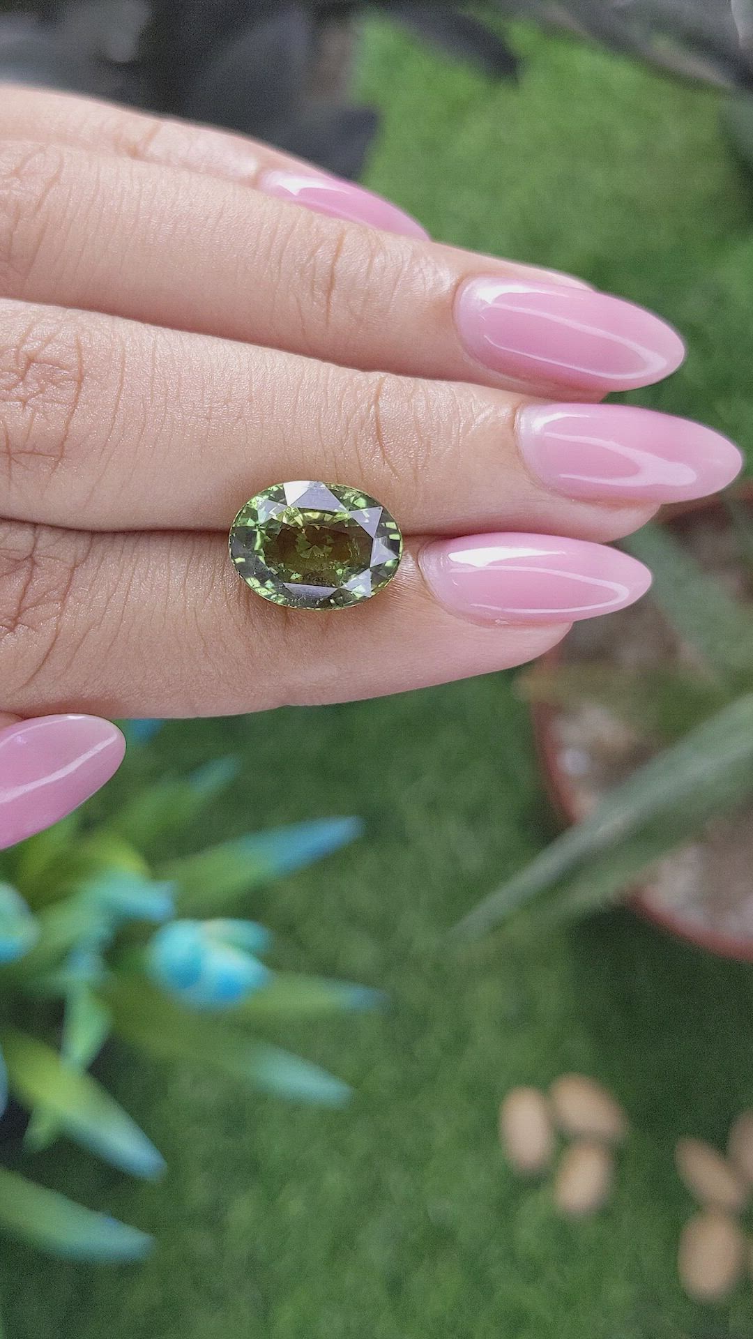 6.08 Ct. Alexandrite from Ceylon (Sri Lanka) Size Video