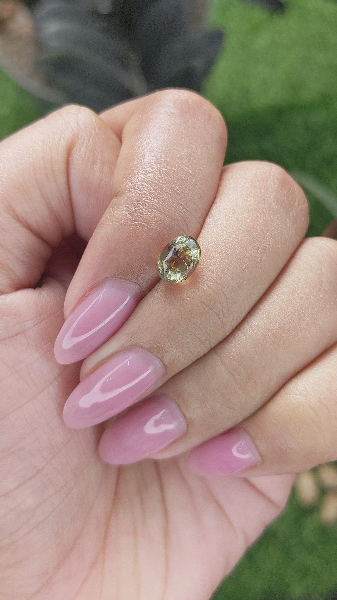 1.77 Ct. Alexandrite from Tanzania Size Video
