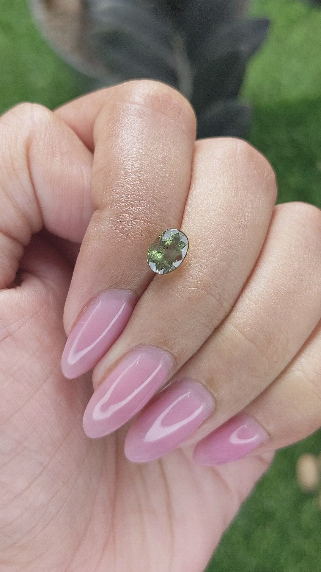 1.73 Ct. Alexandrite from Tanzania Size Video