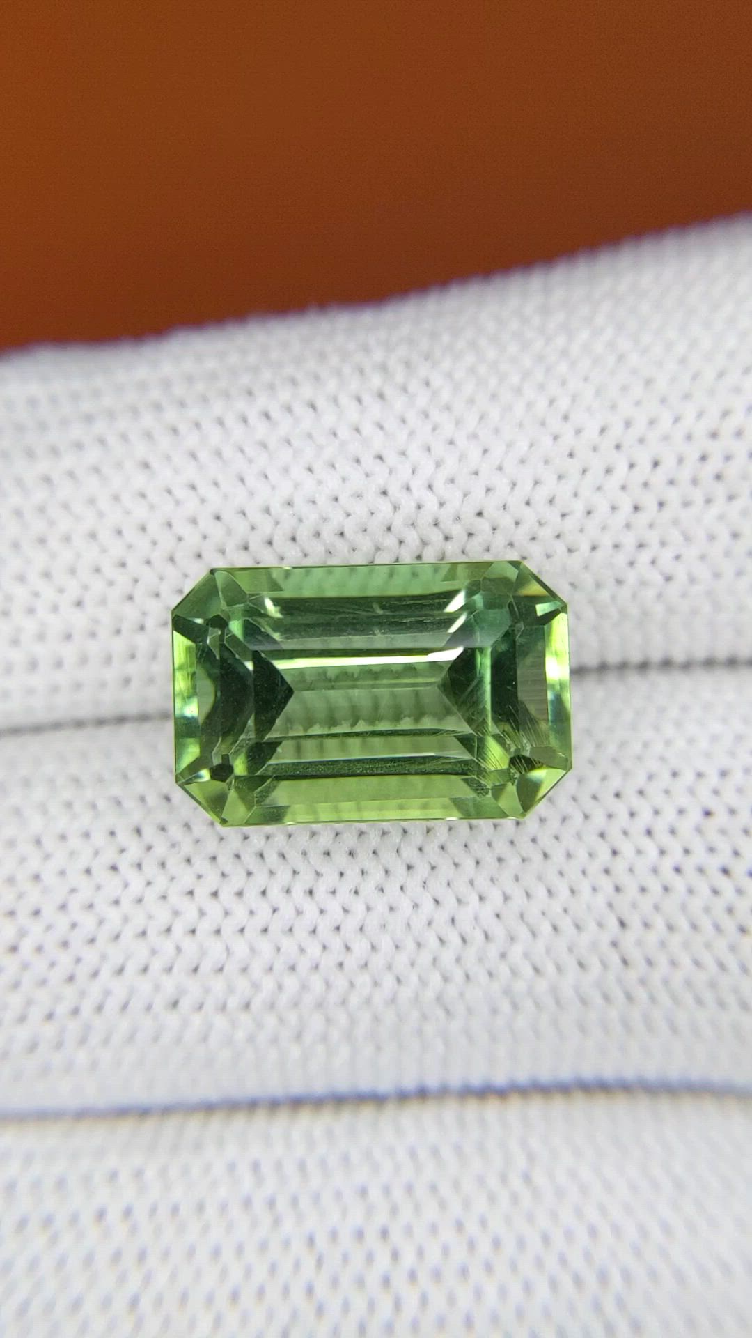 10.00 Ct. Yellowish Green Prasiolite from Brazil Size Video