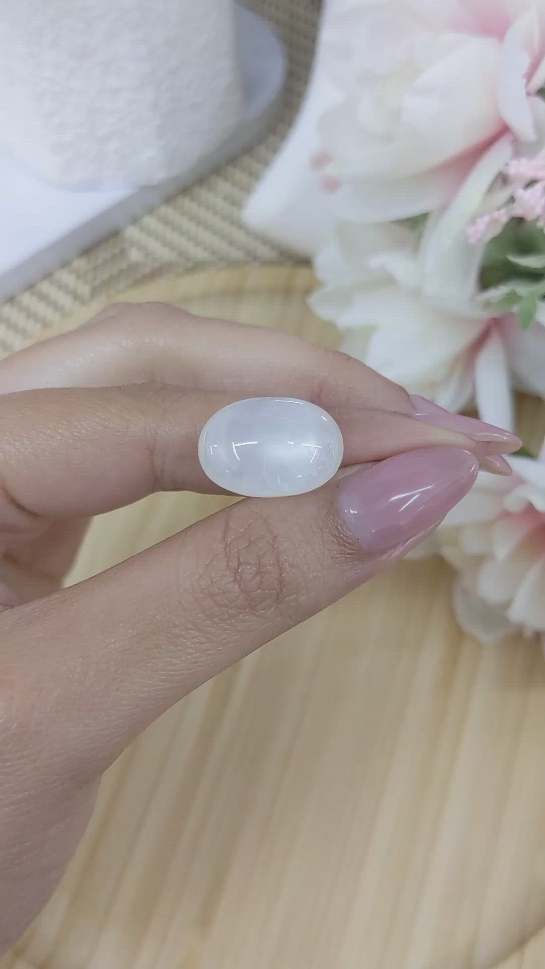 12.28 Ct. White Cabochon Moonstone from Ceylon (Sri Lanka) Size Video