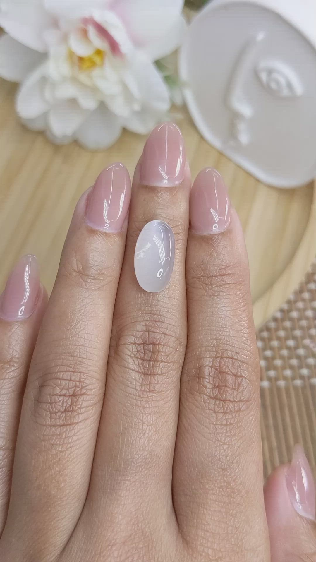 4.77 Ct. Blue Flash Cabochon Moonstone from Ceylon (Sri Lanka) Size Video