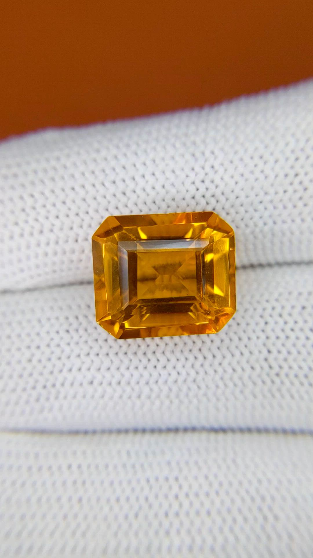 9.56 Ct. Yellowish Orange Citrine from Brazil Size Video