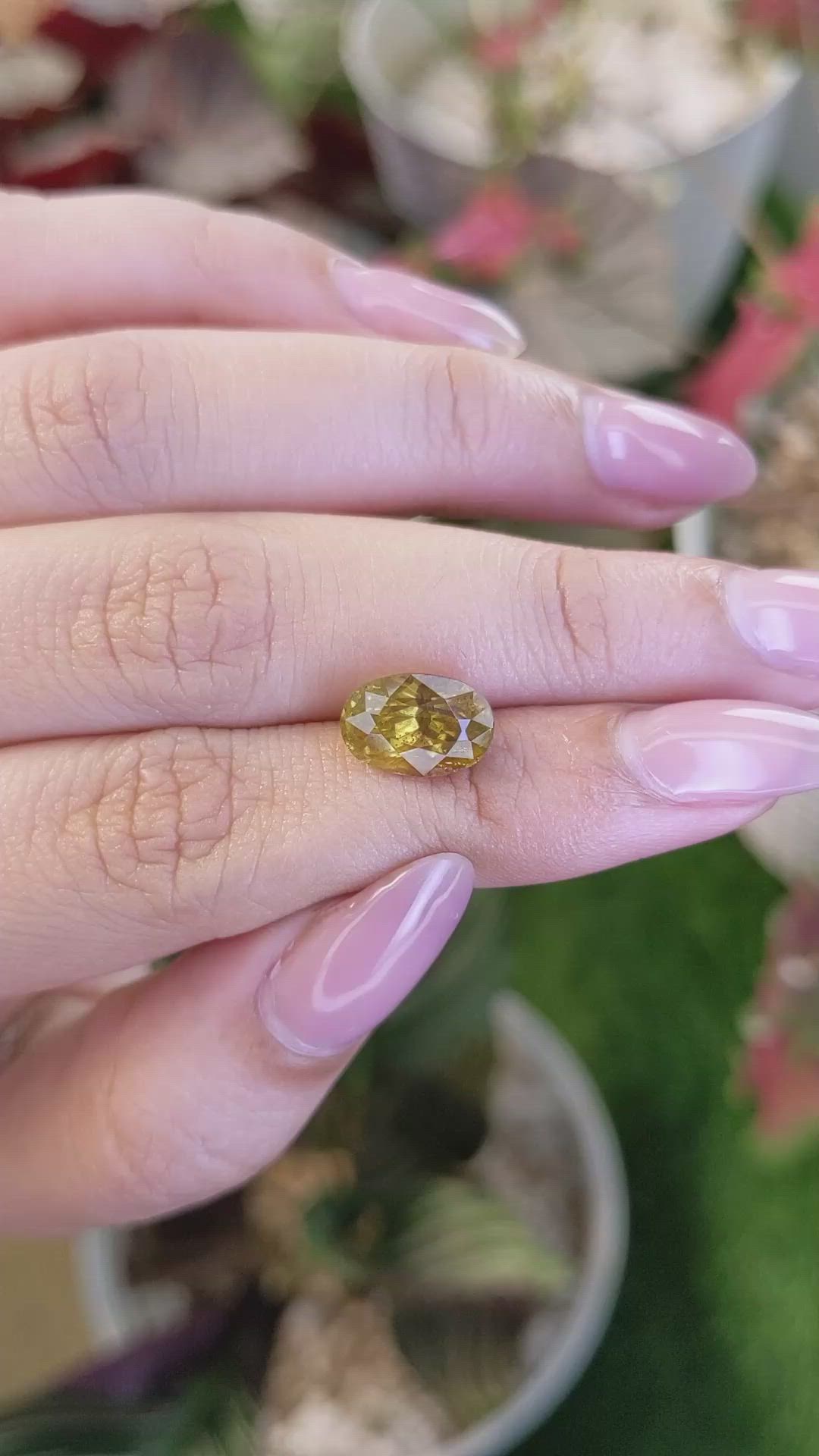 4.14 Ct. Brownish Yellow Chrysoberyl from Ceylon (Sri Lanka) Size Video