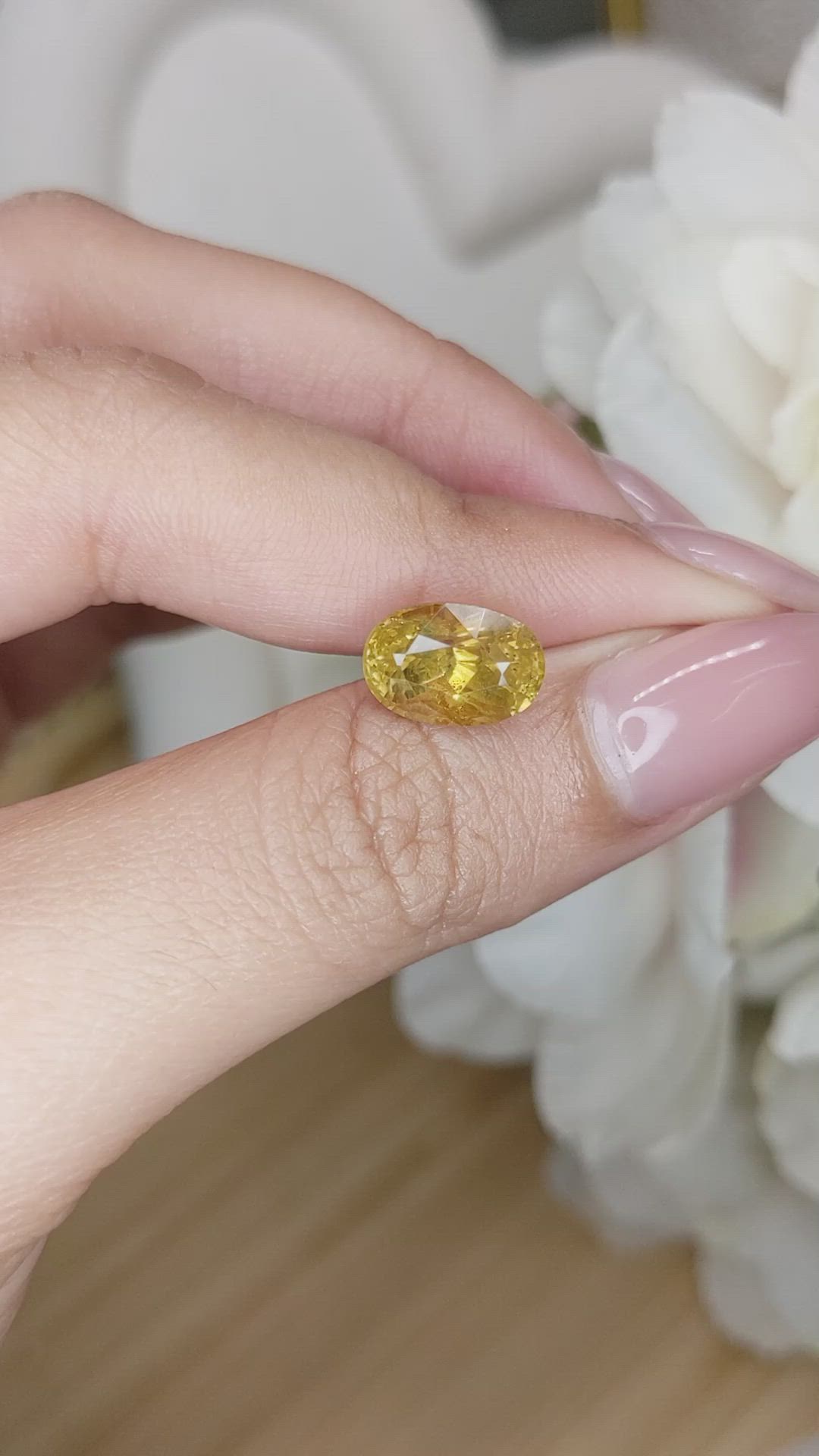 4.14 Ct. Brownish Yellow Chrysoberyl from Ceylon (Sri Lanka) Size Video