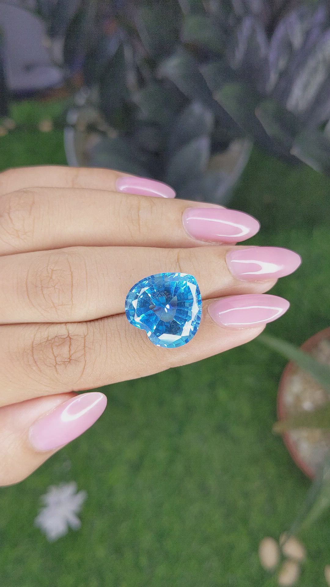 17.69 Ct. Blue Topaz from Ceylon (Sri Lanka) Size Video