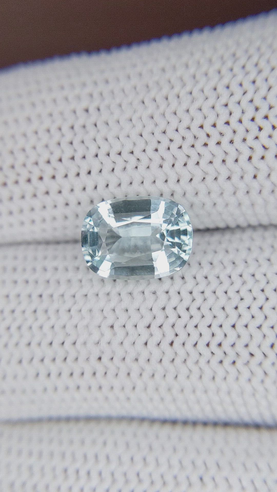 1.93 Ct. Blue Aquamarine from Ceylon (Sri Lanka) Size Video