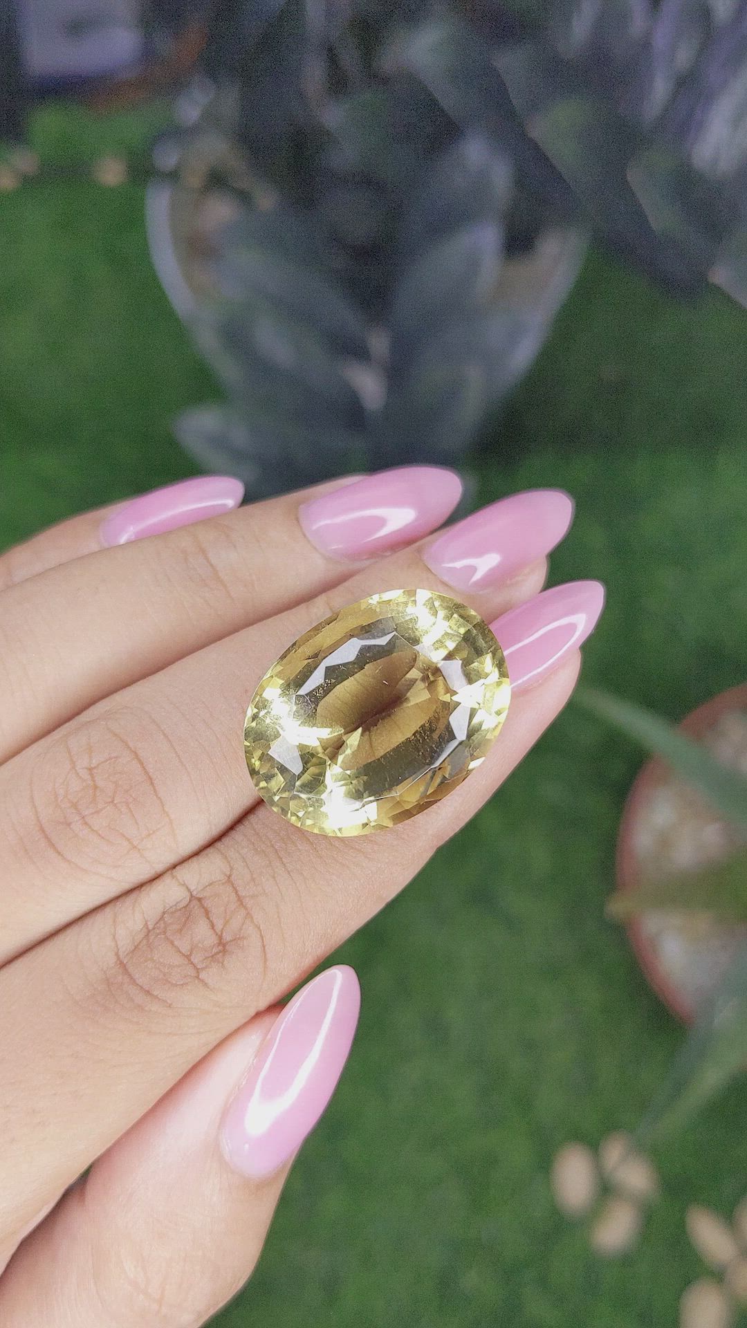 32.90 Ct. Yellowish Brown Citrine from Ceylon (Sri Lanka) Size Video