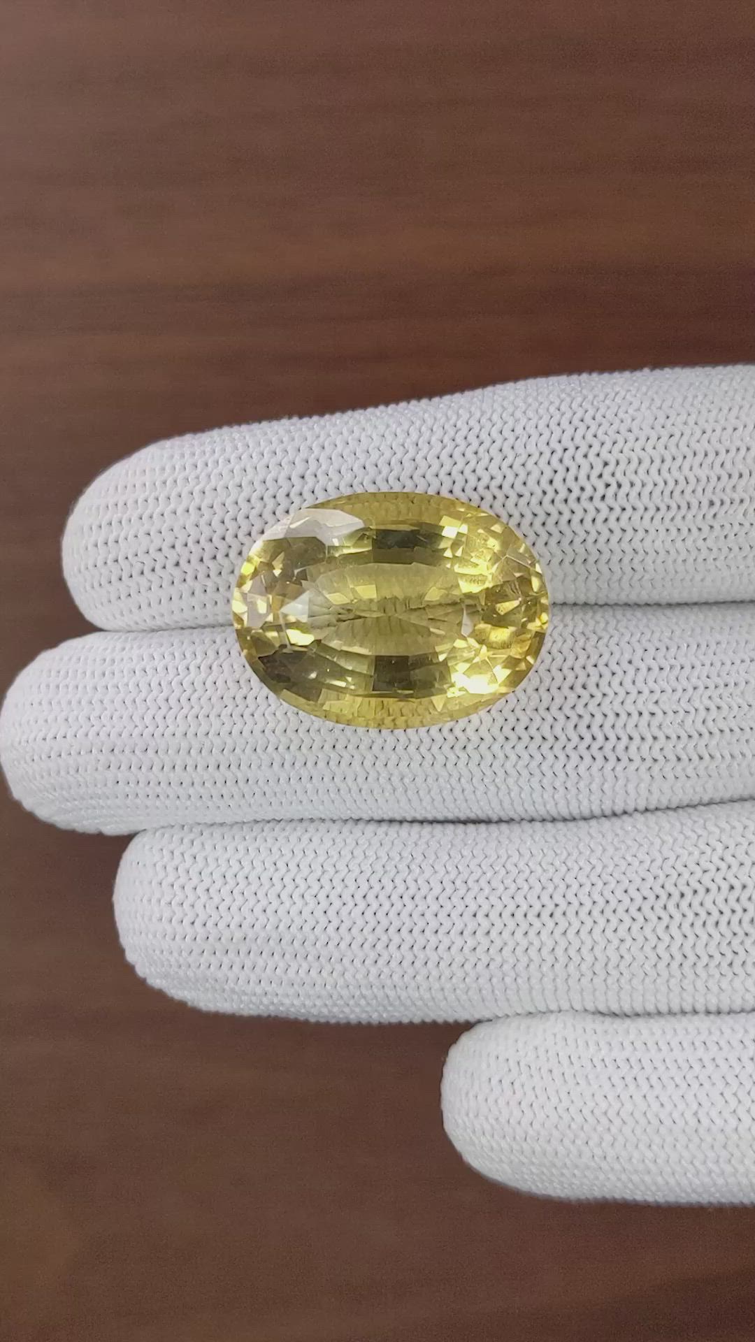 32.90 Ct. Yellowish Brown Citrine from Ceylon (Sri Lanka) Size Video