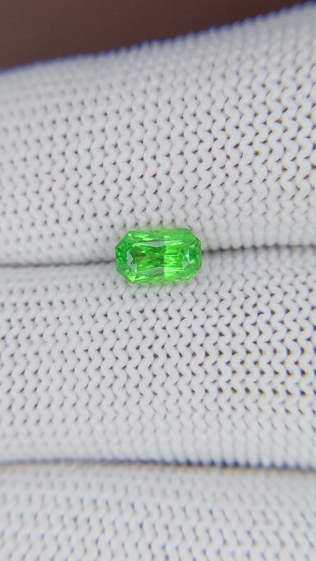 0.95 Ct. Tsavorite Garnet from Tanzania Size Video