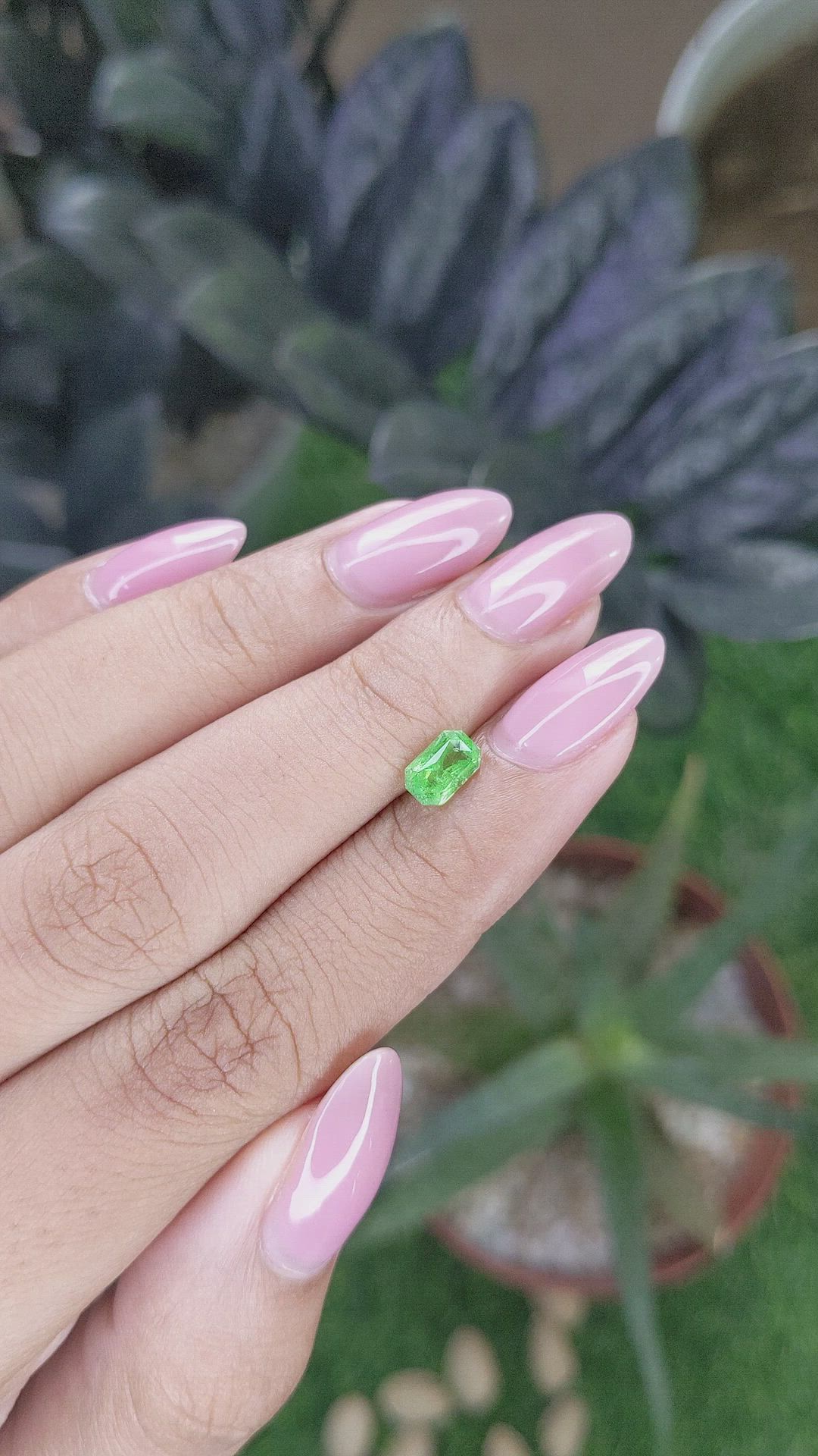 0.85 Ct. Tsavorite Garnet from Tanzania Size Video