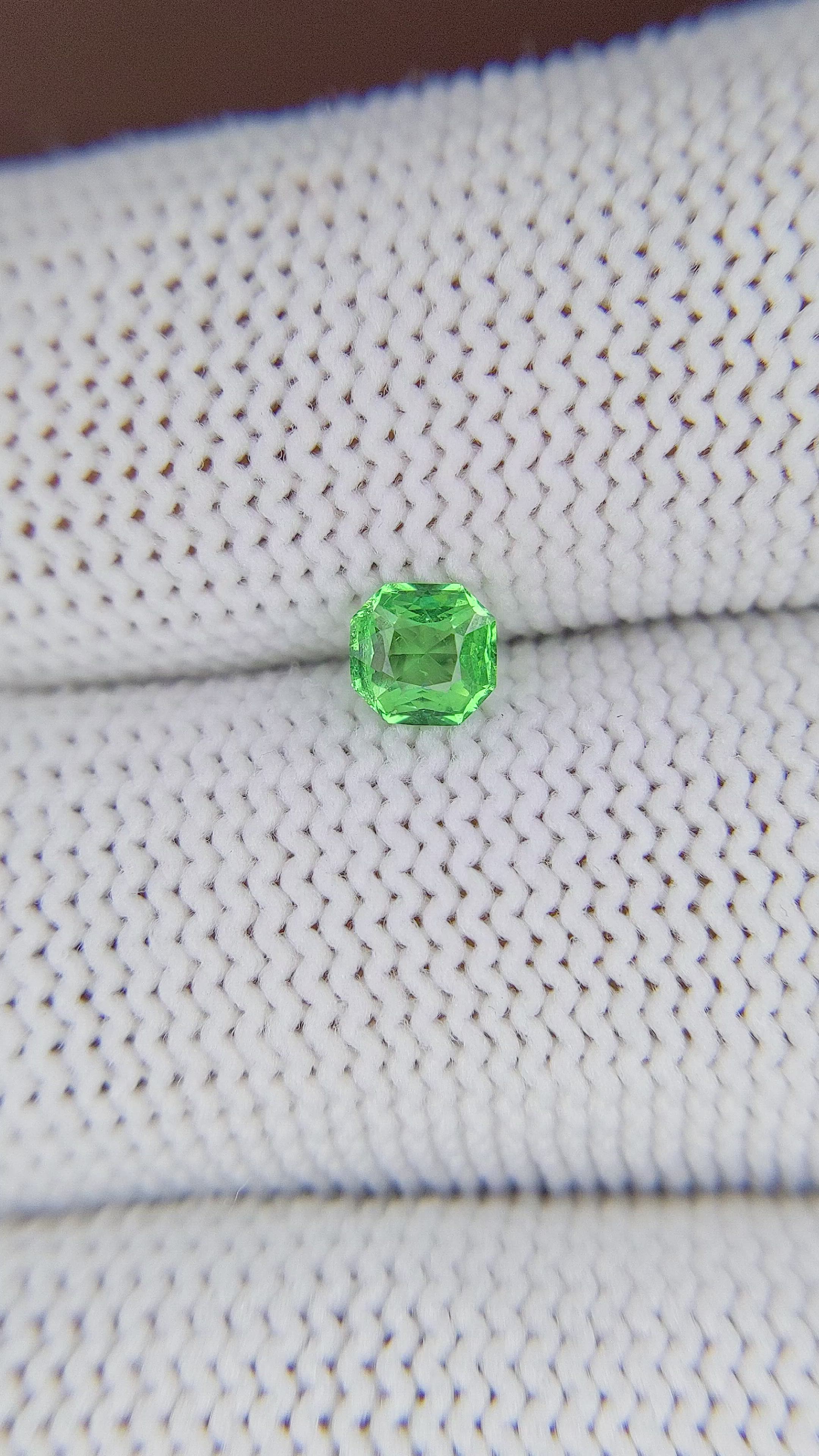 0.40 Ct. Tsavorite Garnet from Tanzania Size Video
