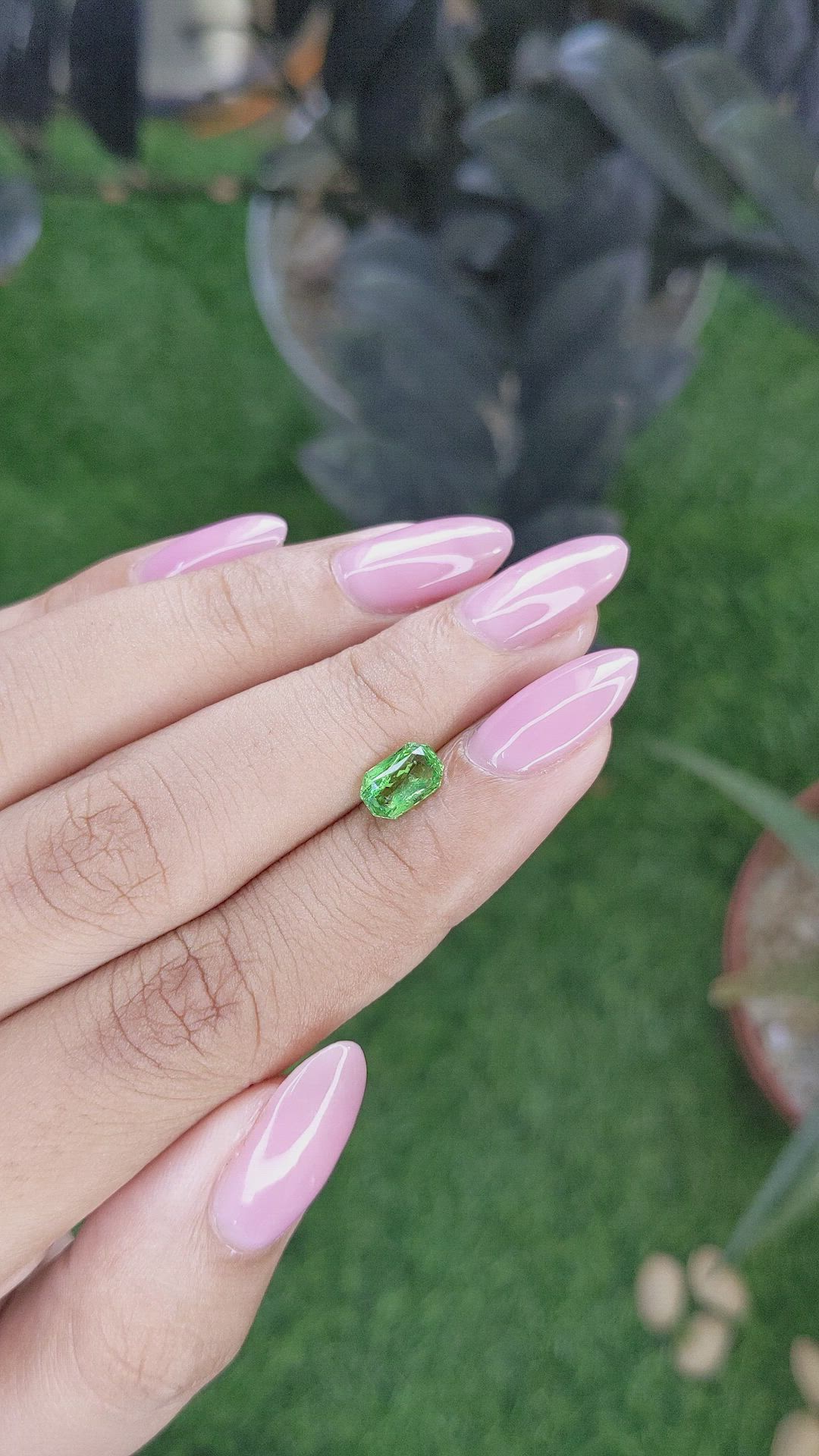 1.05 Ct. Tsavorite Garnet from Tanzania Size Video