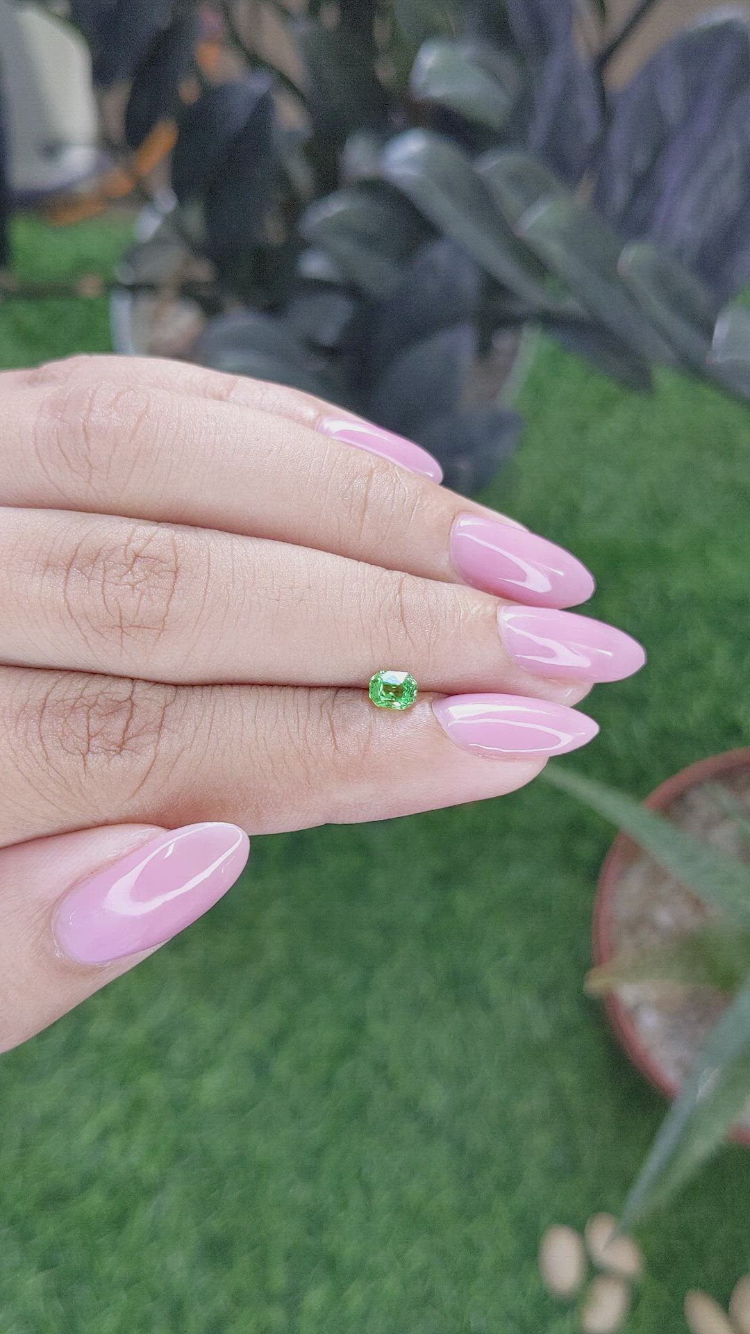 0.40 Ct. Tsavorite Garnet from Tanzania Size Video