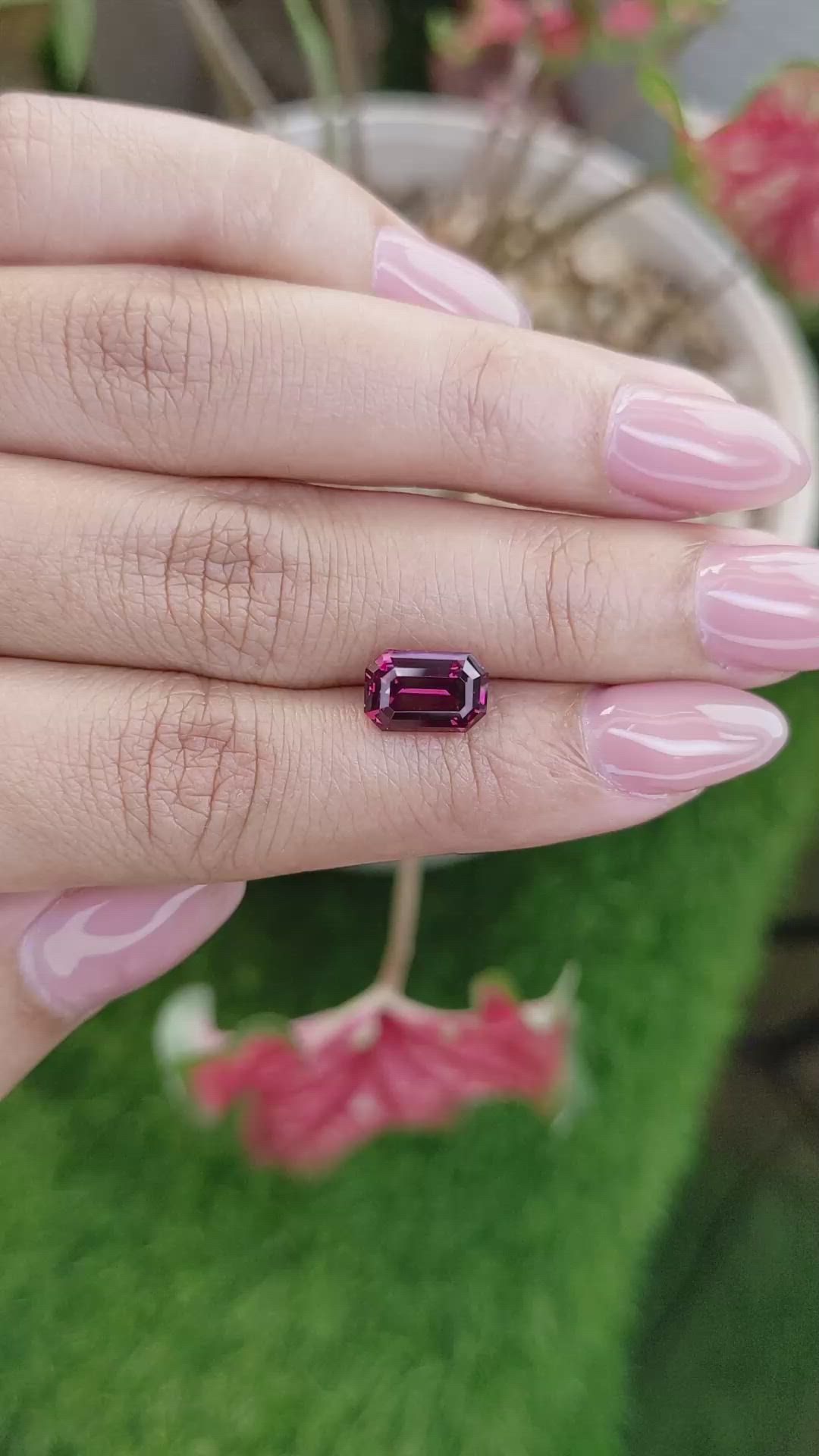 3.09 Ct. Purplish Red Garnet from Ceylon (Sri Lanka) Size Video