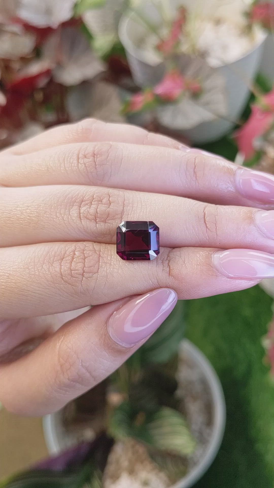 6.99 Ct. Purplish Red Garnet from Ceylon (Sri Lanka) Size Video