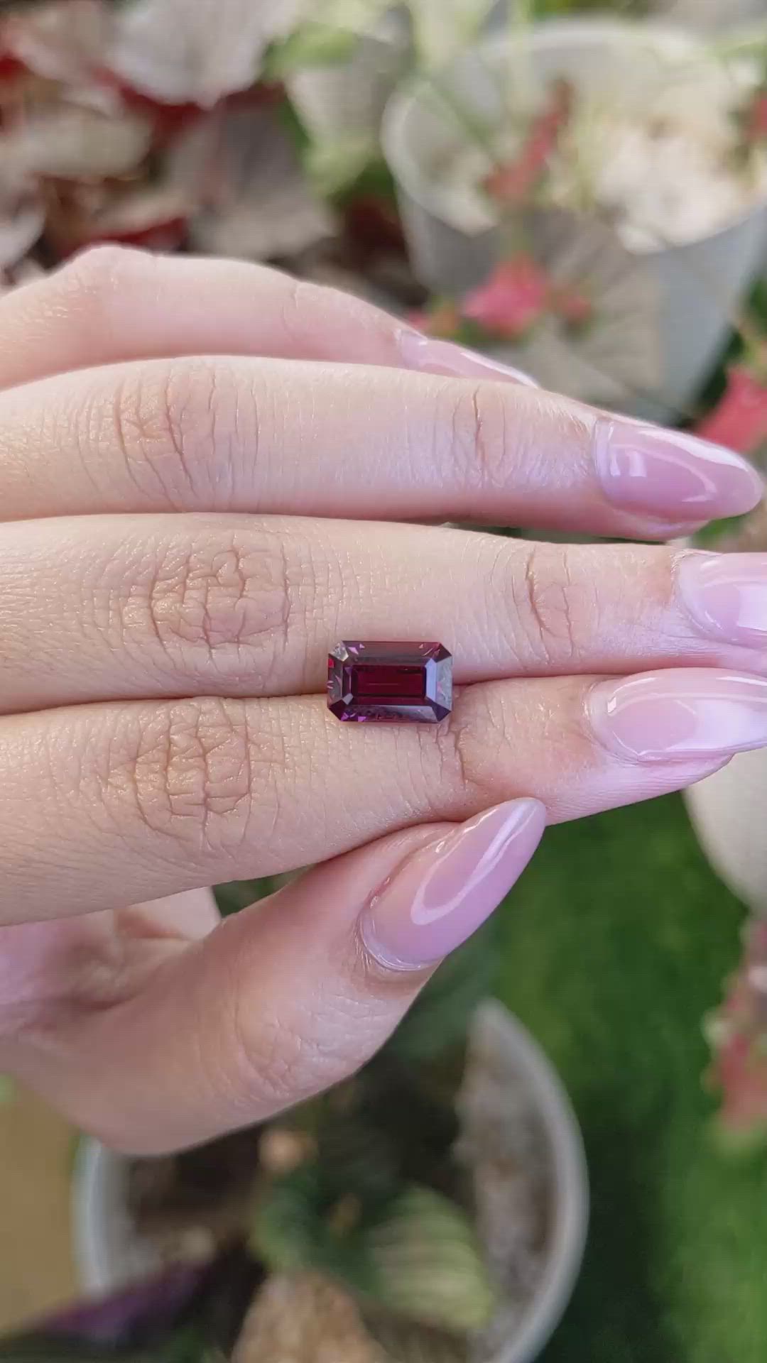 3.39 Ct. Reddish Pink Garnet from Ceylon (Sri Lanka) Size Video