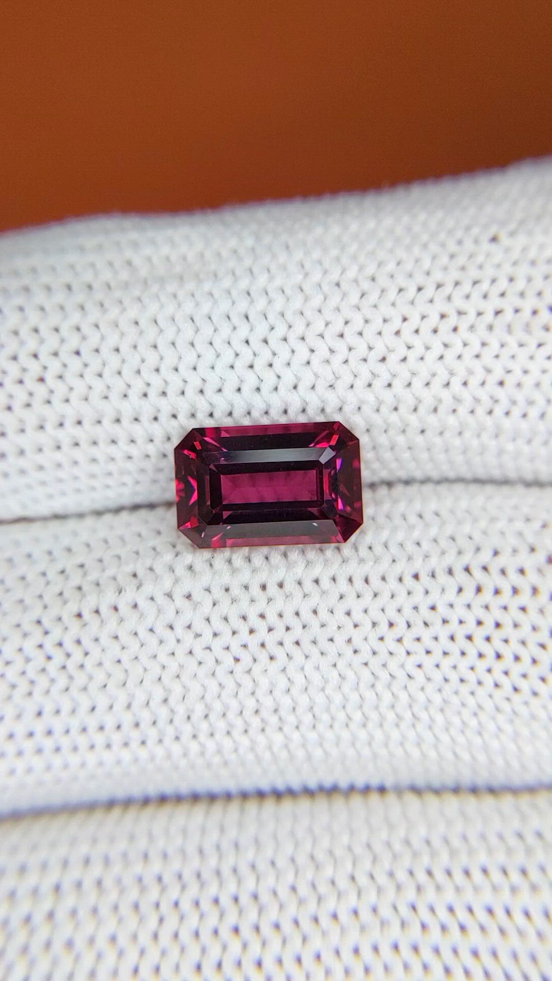 3.39 Ct. Reddish Pink Garnet from Ceylon (Sri Lanka) Size Video