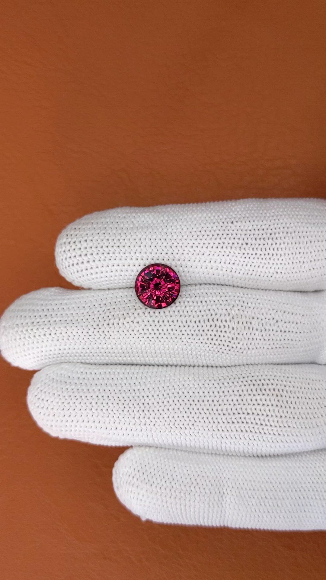 3.14 Ct. Pinkish Red Garnet from Ceylon (Sri Lanka) Size Video
