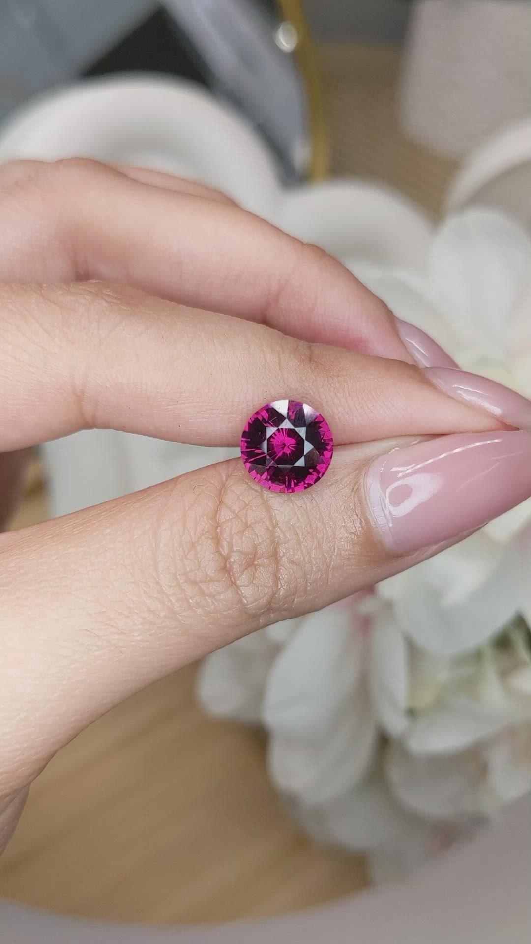 3.14 Ct. Pinkish Red Garnet from Ceylon (Sri Lanka) Size Video