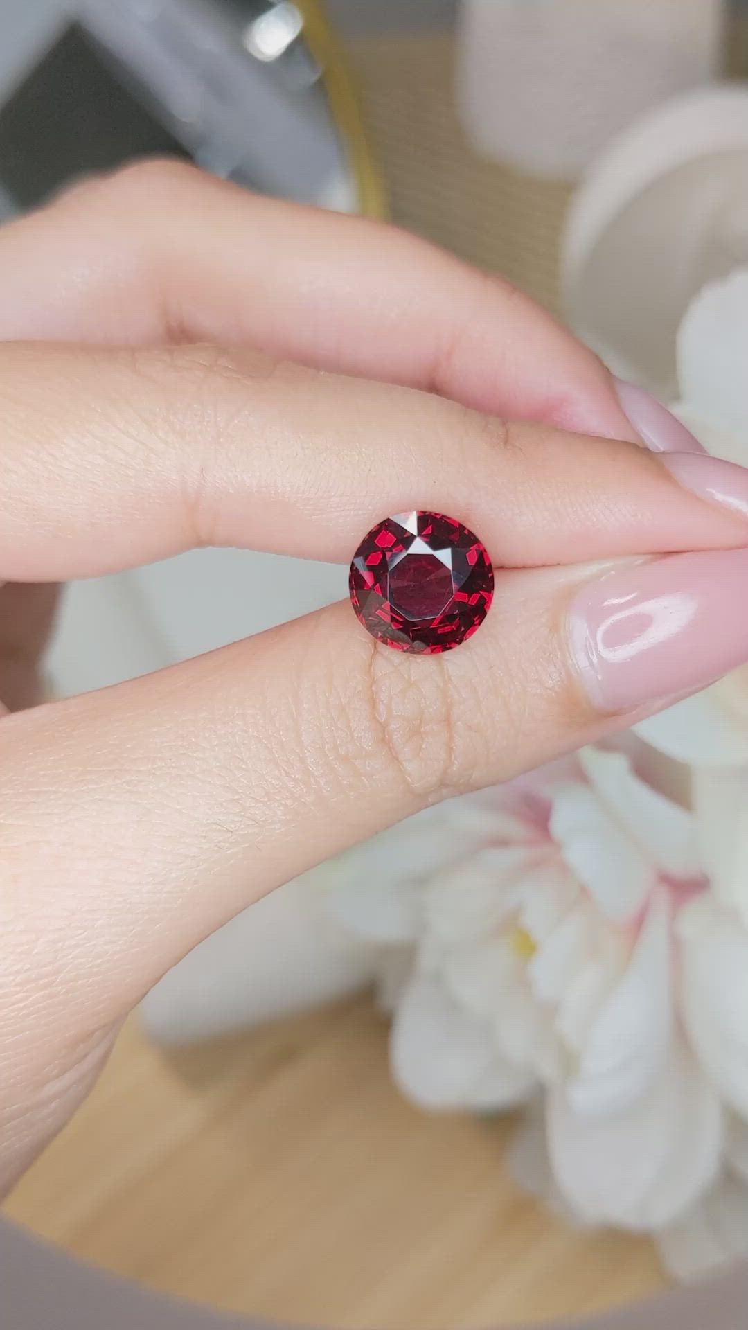 6.07 Ct. Red Garnet from Ceylon (Sri Lanka) Size Video