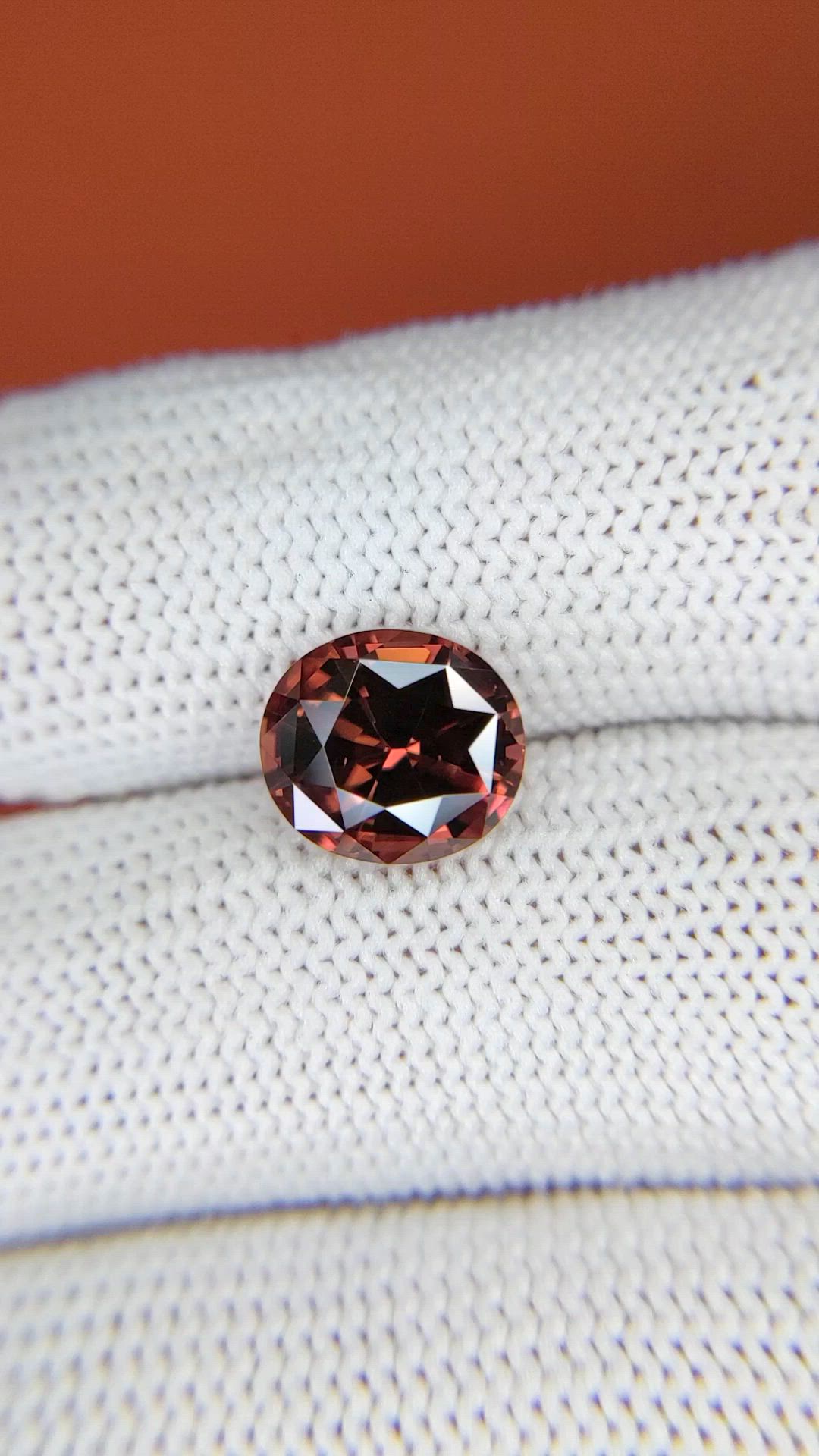 4.76 Ct. Brownish Orange Zircon from Ceylon (Sri Lanka) Size Video