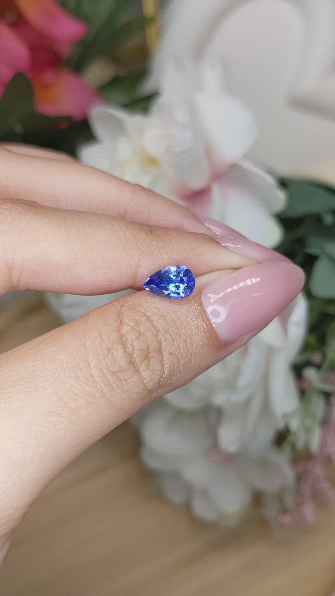 1.27 Ct. Violetish Blue Tanzanite from Tanzania Size Video