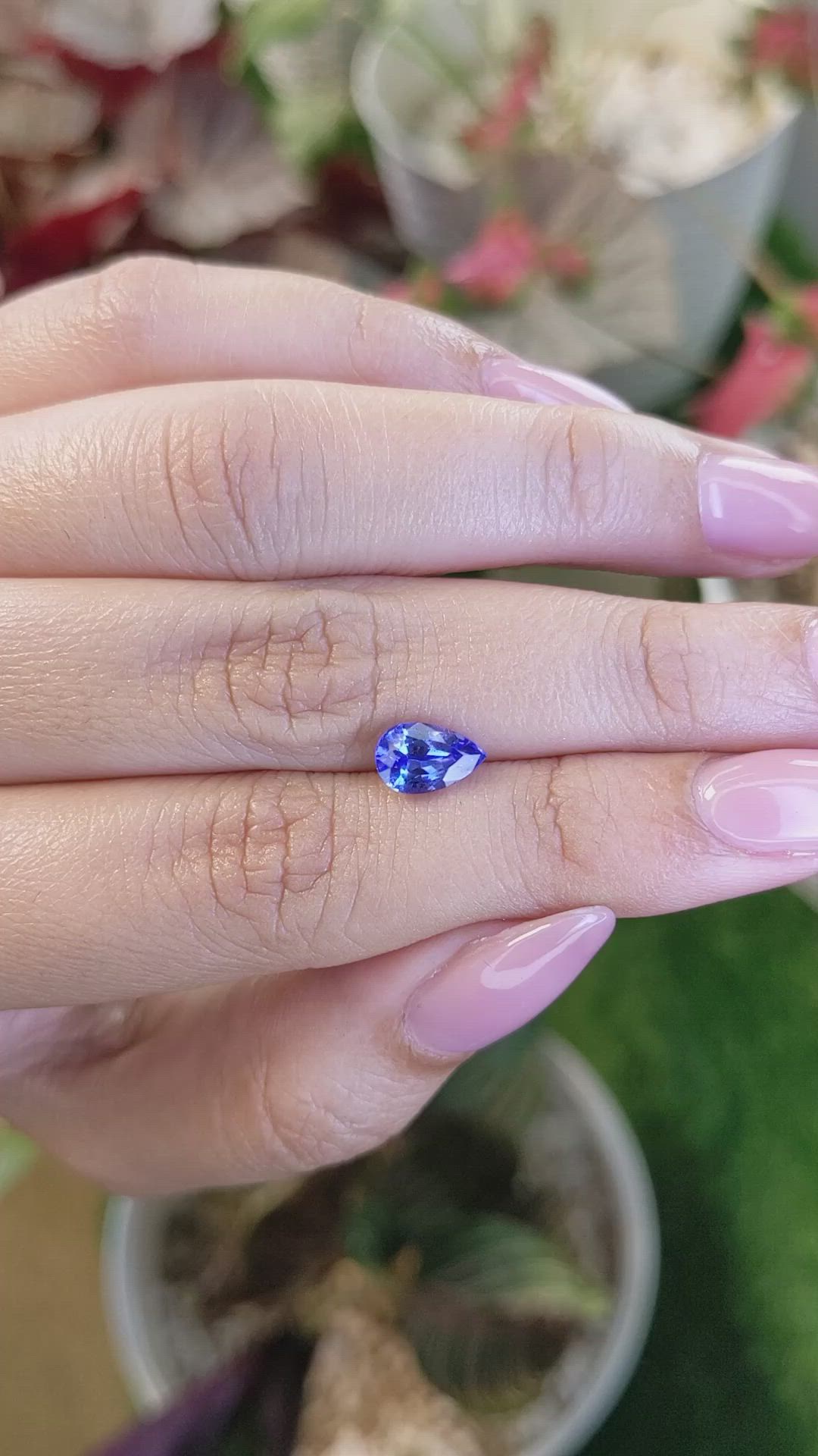 1.27 Ct. Violetish Blue Tanzanite from Tanzania Size Video