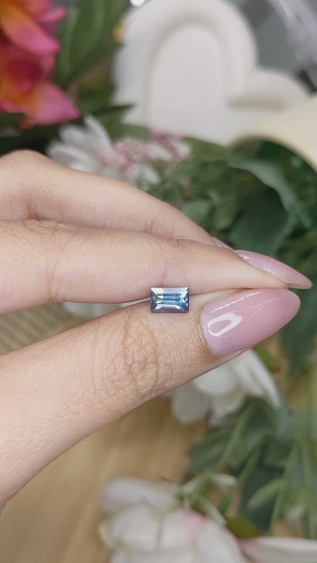 1.05 Ct. Blue Spinel from Ceylon (Sri Lanka) Size Video