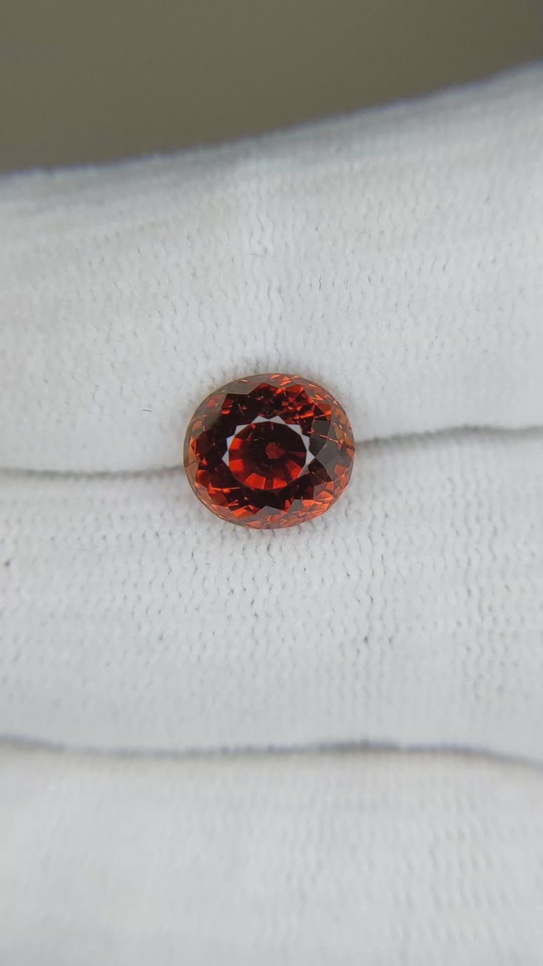 5.19 Ct. Reddish Orange Spessartite Garnet from Ceylon (Sri Lanka) Size Video
