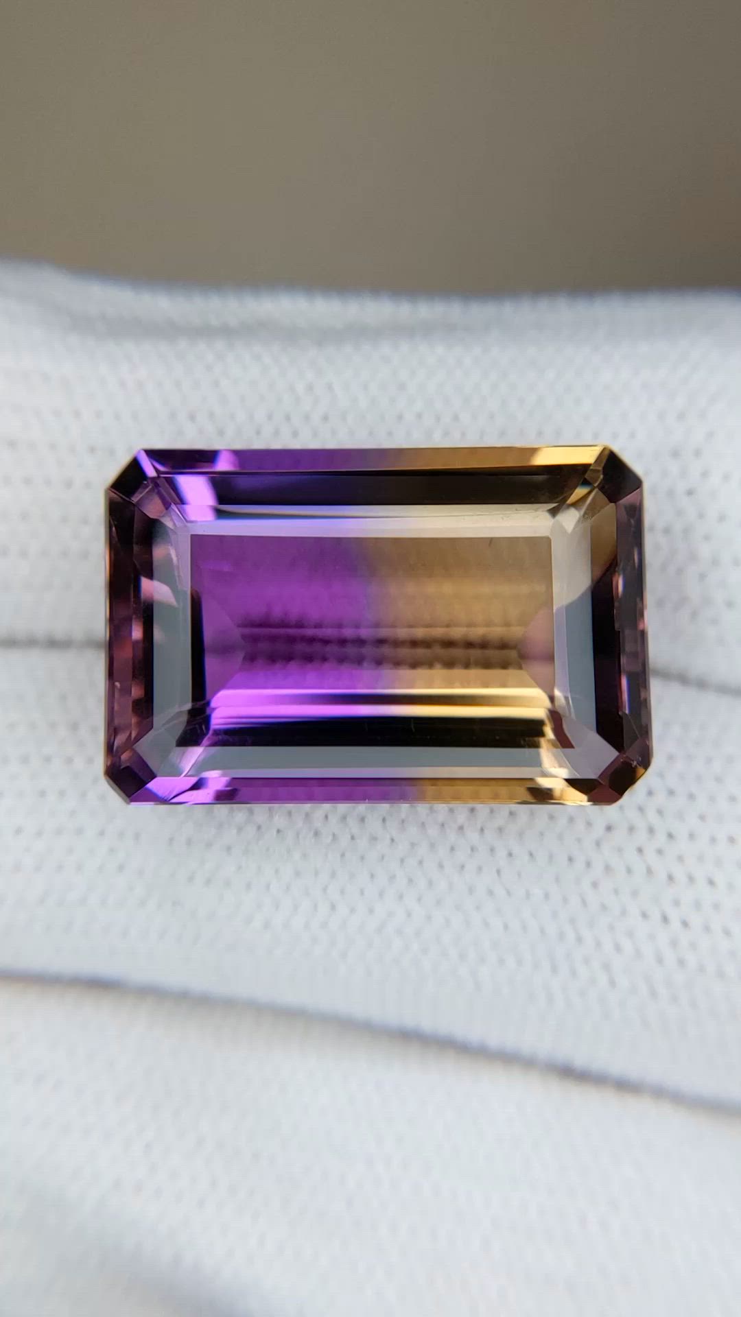19.74 Ct. Bi Color Ametrine from Brazil Size Video
