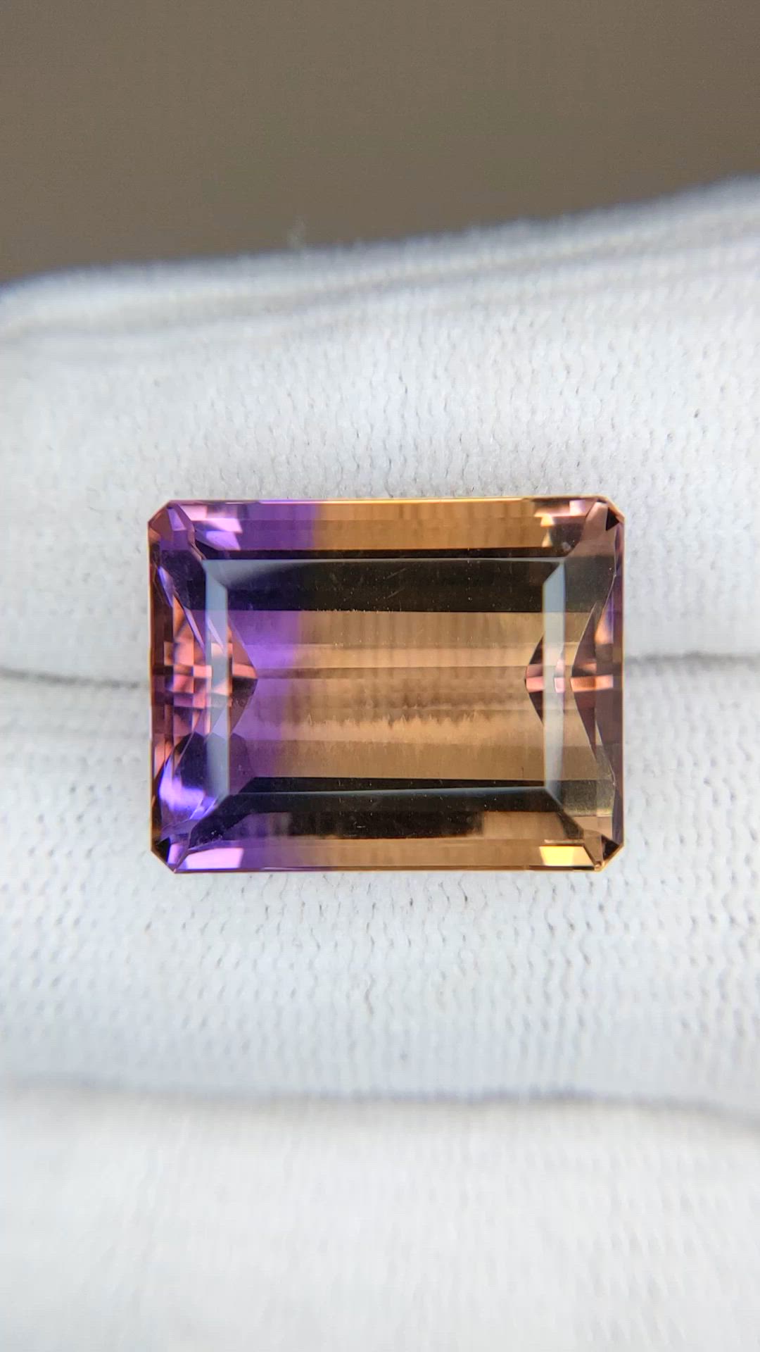 18.23 Ct. Bi Color Ametrine from Brazil Size Video