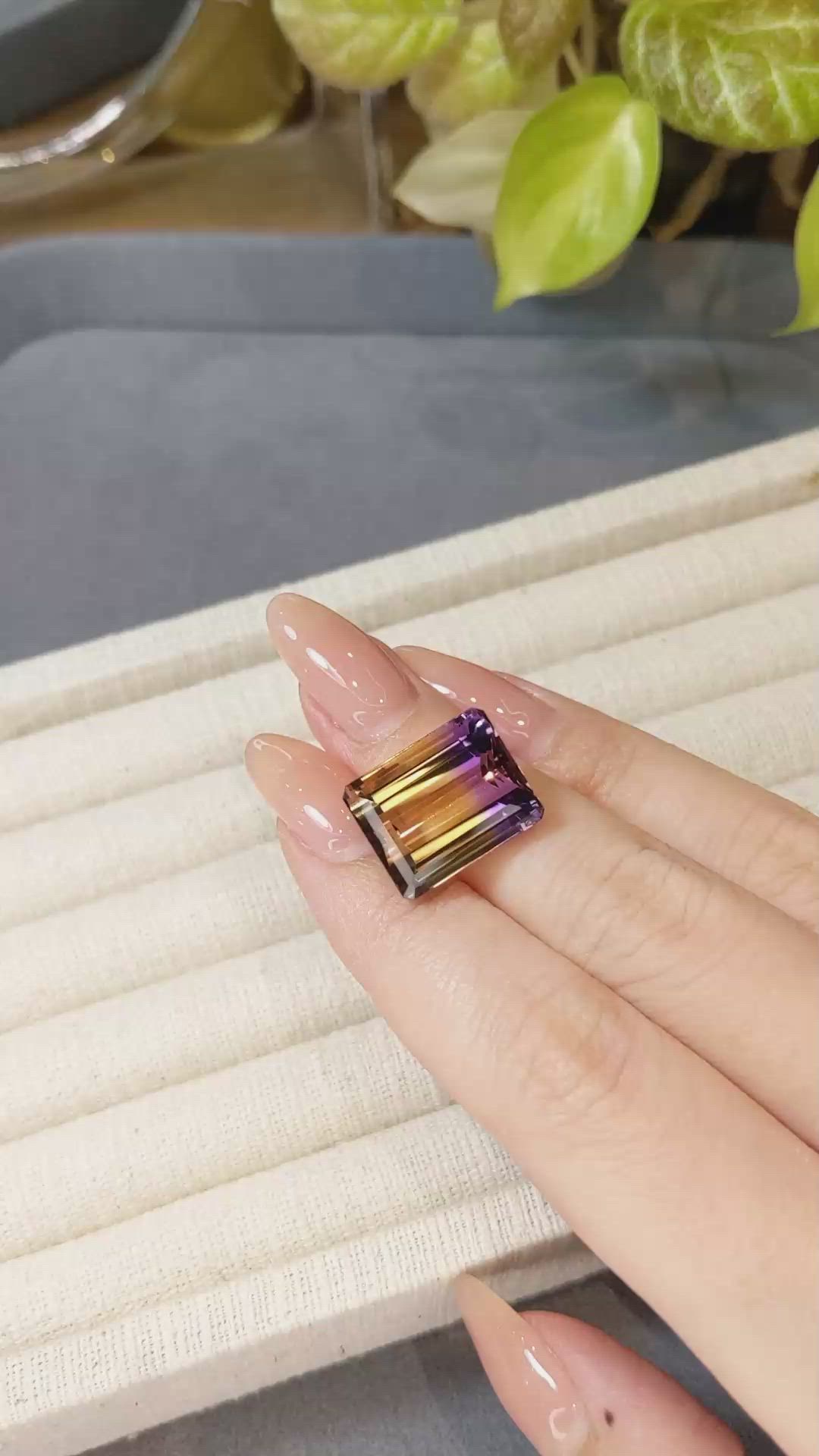 18.23 Ct. Bi Color Ametrine from Brazil Size Video