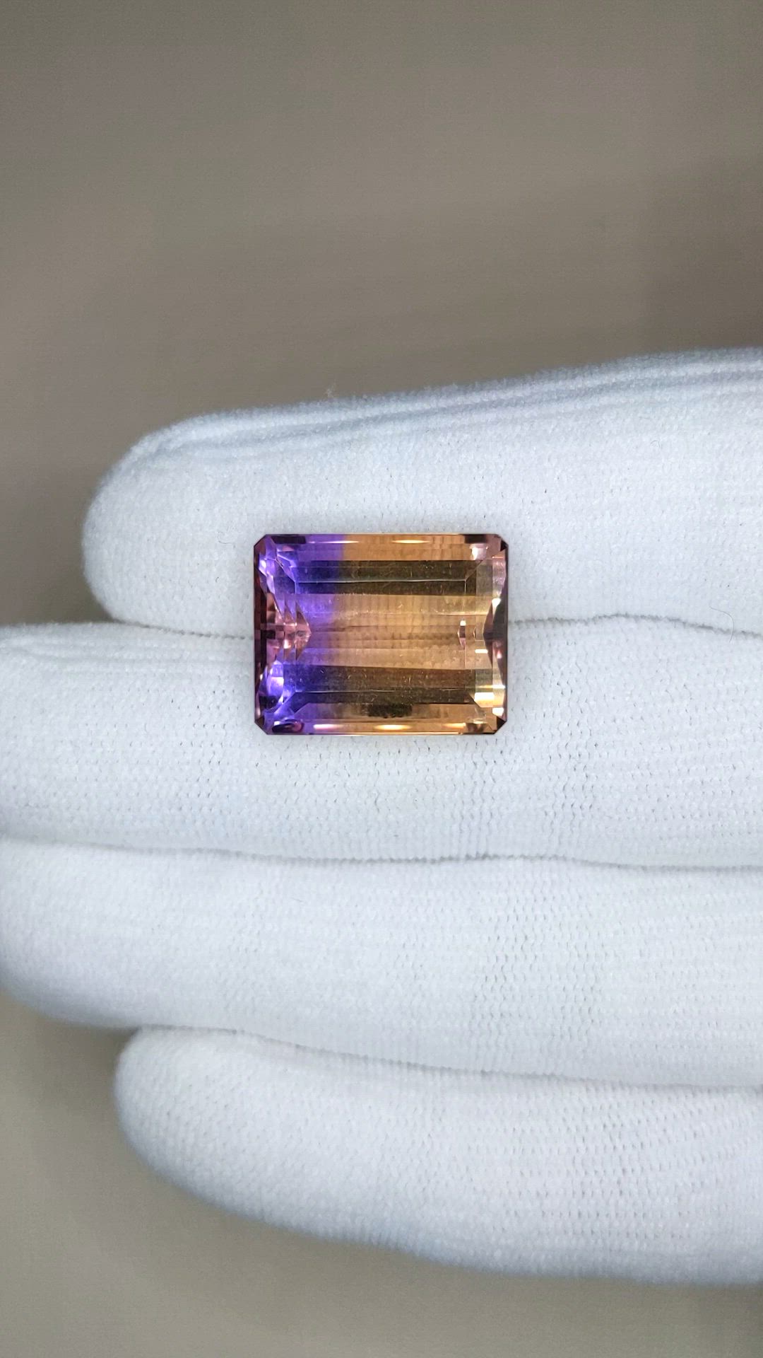 18.23 Ct. Bi Color Ametrine from Brazil Size Video