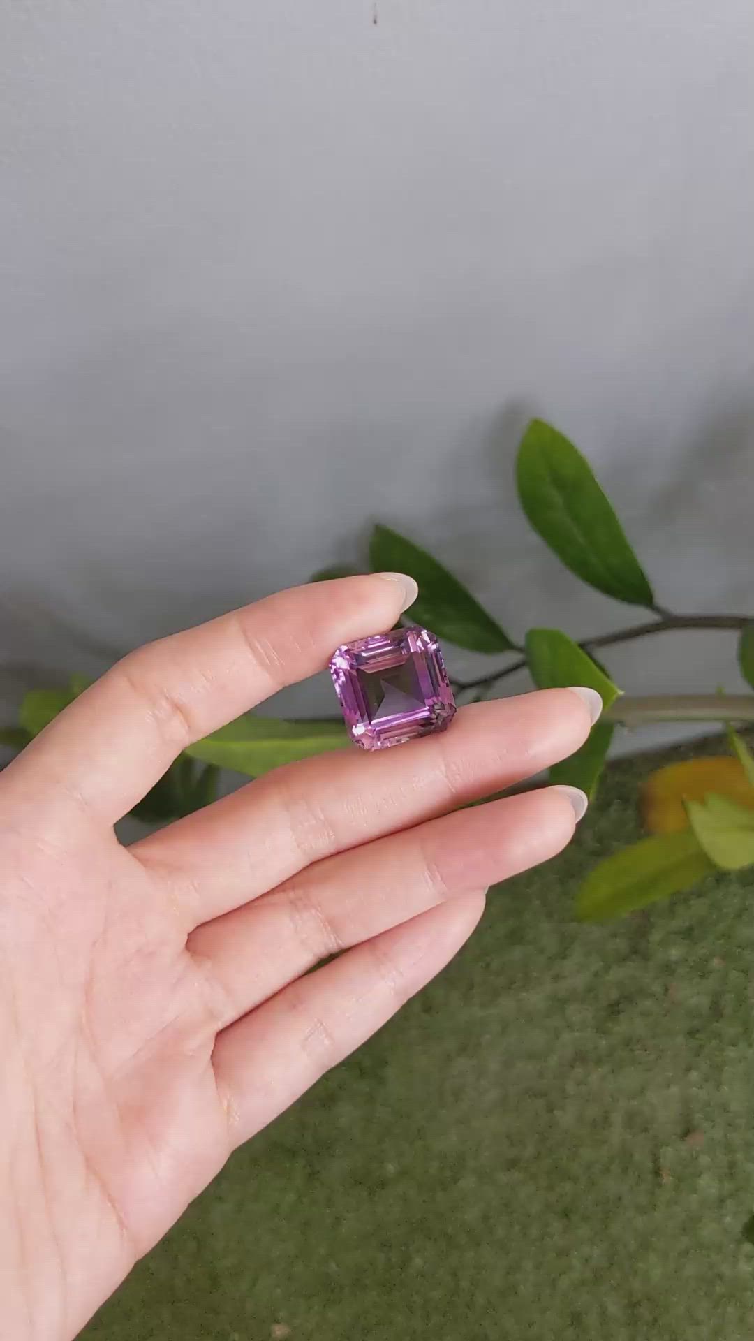 31.17 Ct. Pinkish Purple Amethyst from Brazil Size Video
